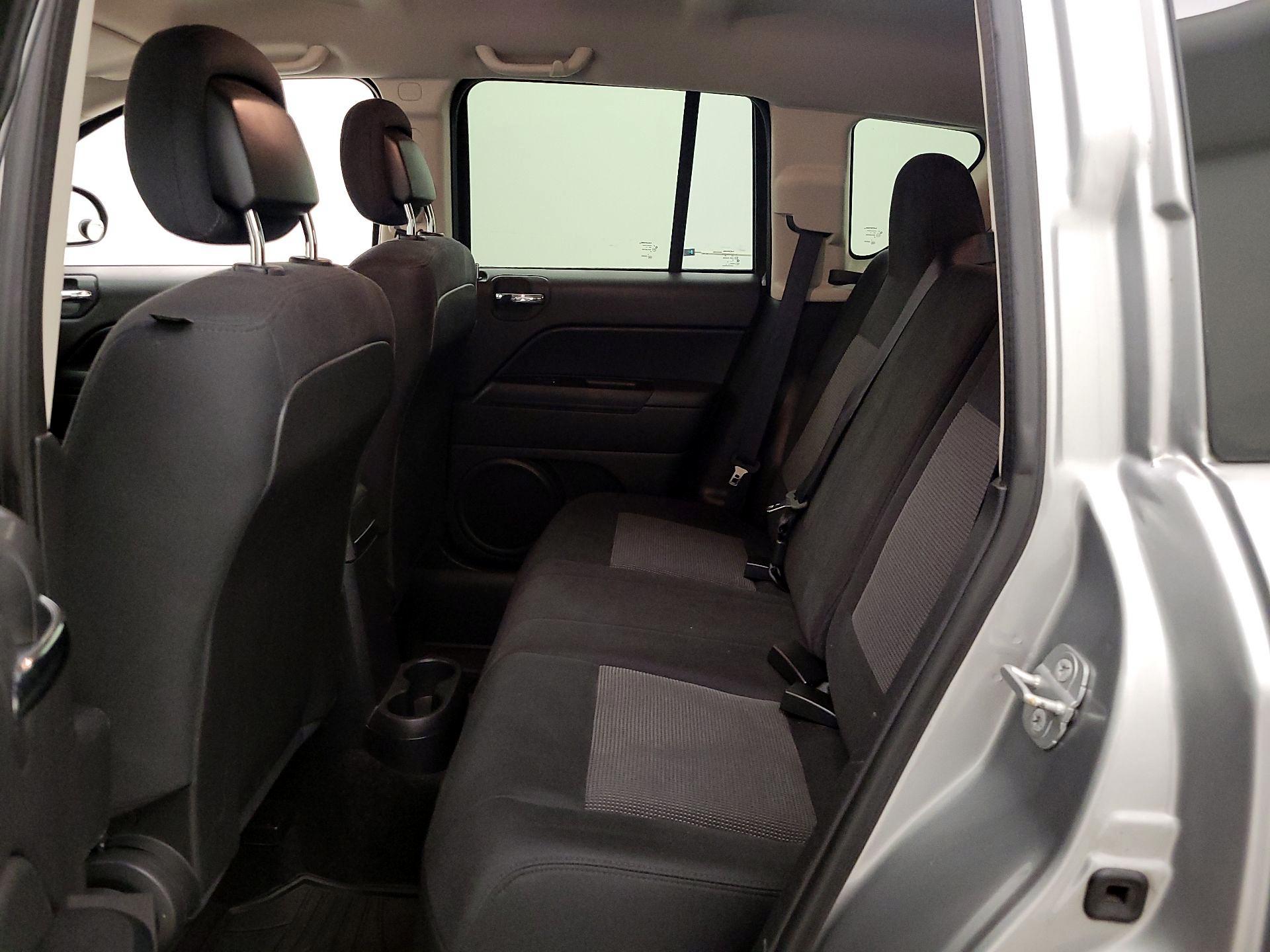 Thumbnail: 2014 Jeep Compass - 17