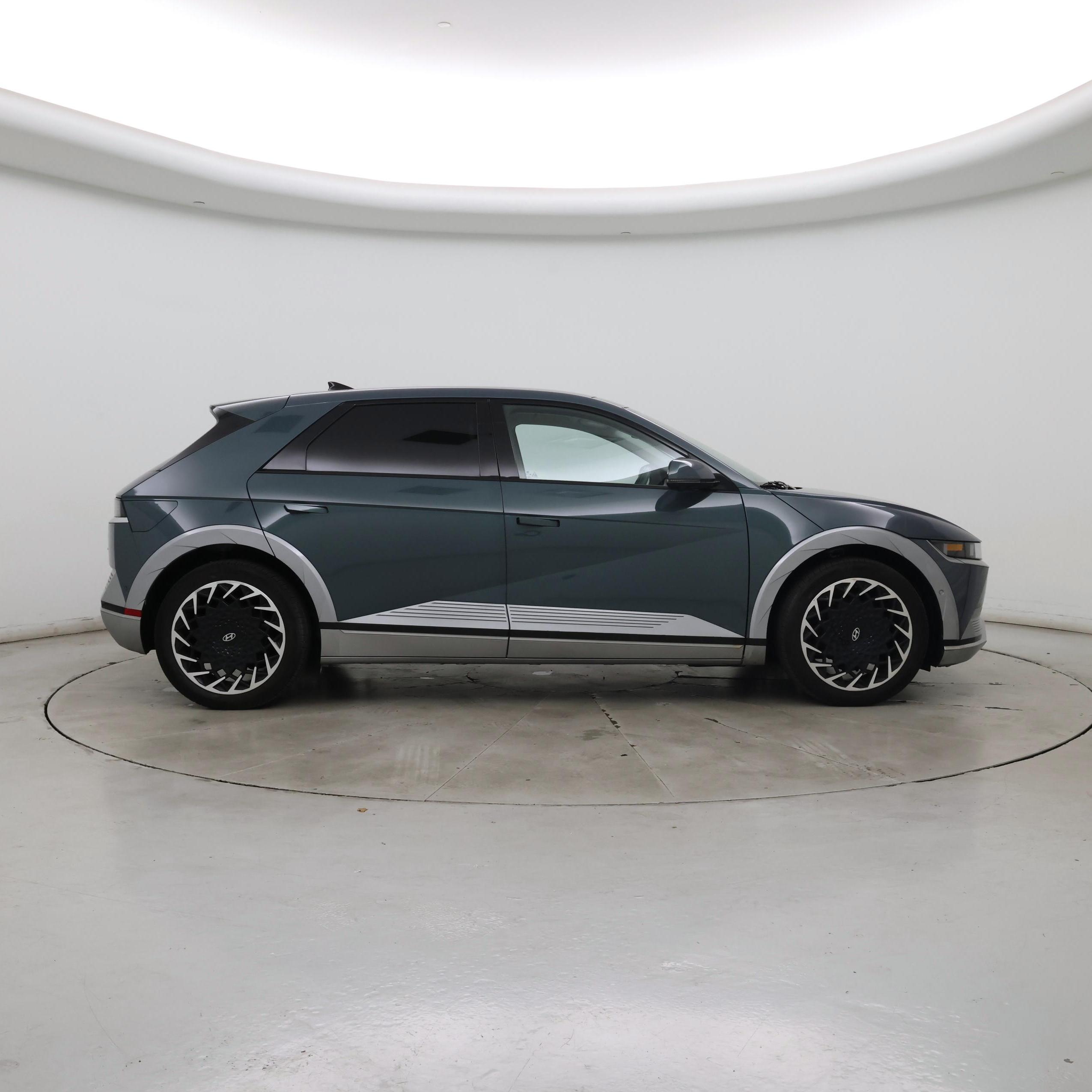 Thumbnail: 2022 Hyundai Ioniq 5 - 7