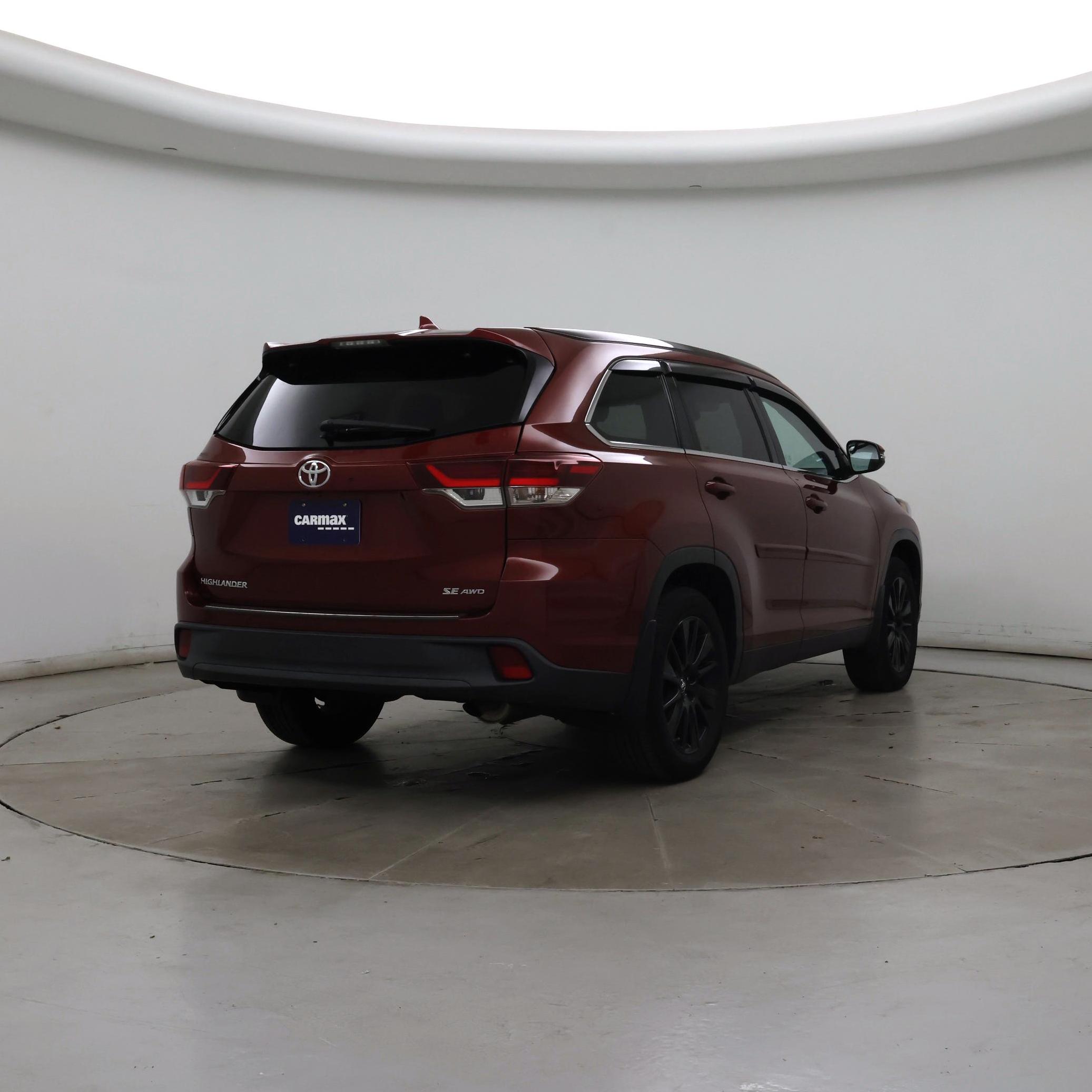 Thumbnail: 2019 Toyota Highlander - 8