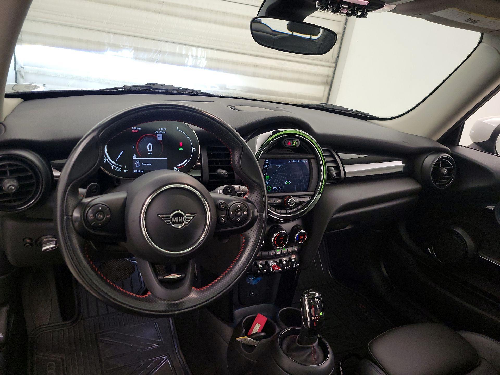 Thumbnail: 2021 MINI Cooper Hardtop - 9