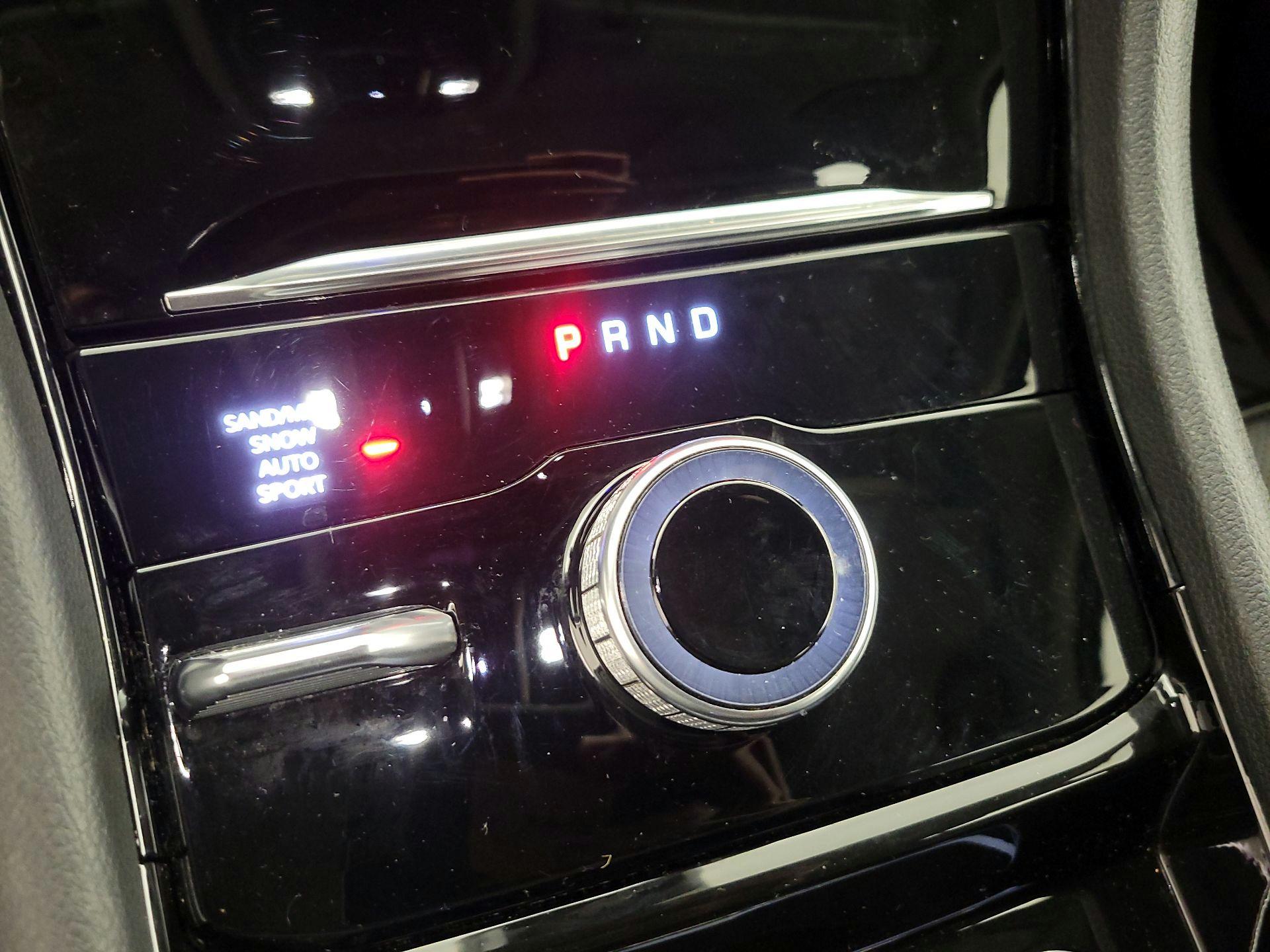 Thumbnail: 2023 Jeep Grand Cherokee - 18