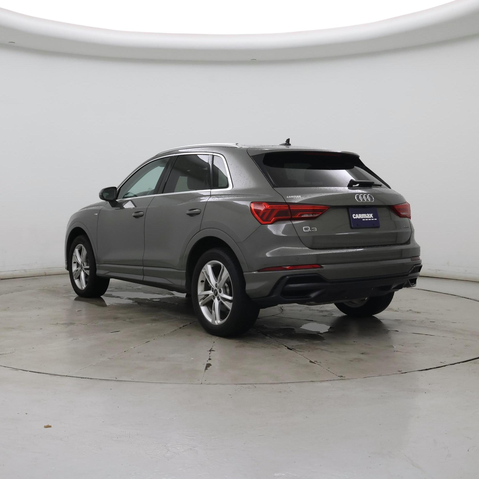 Thumbnail: 2022 Audi Q3 - 2