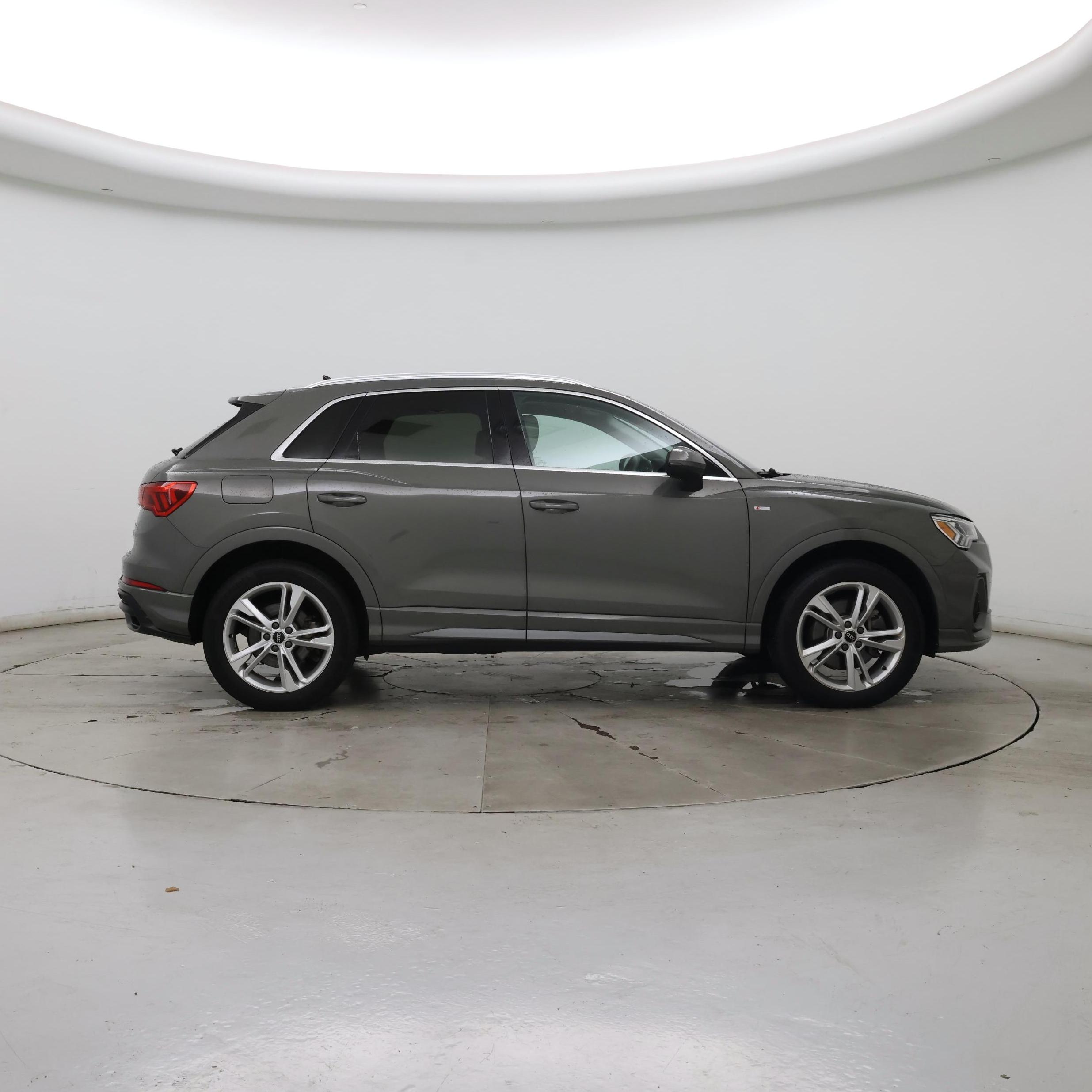 Thumbnail: 2022 Audi Q3 - 7