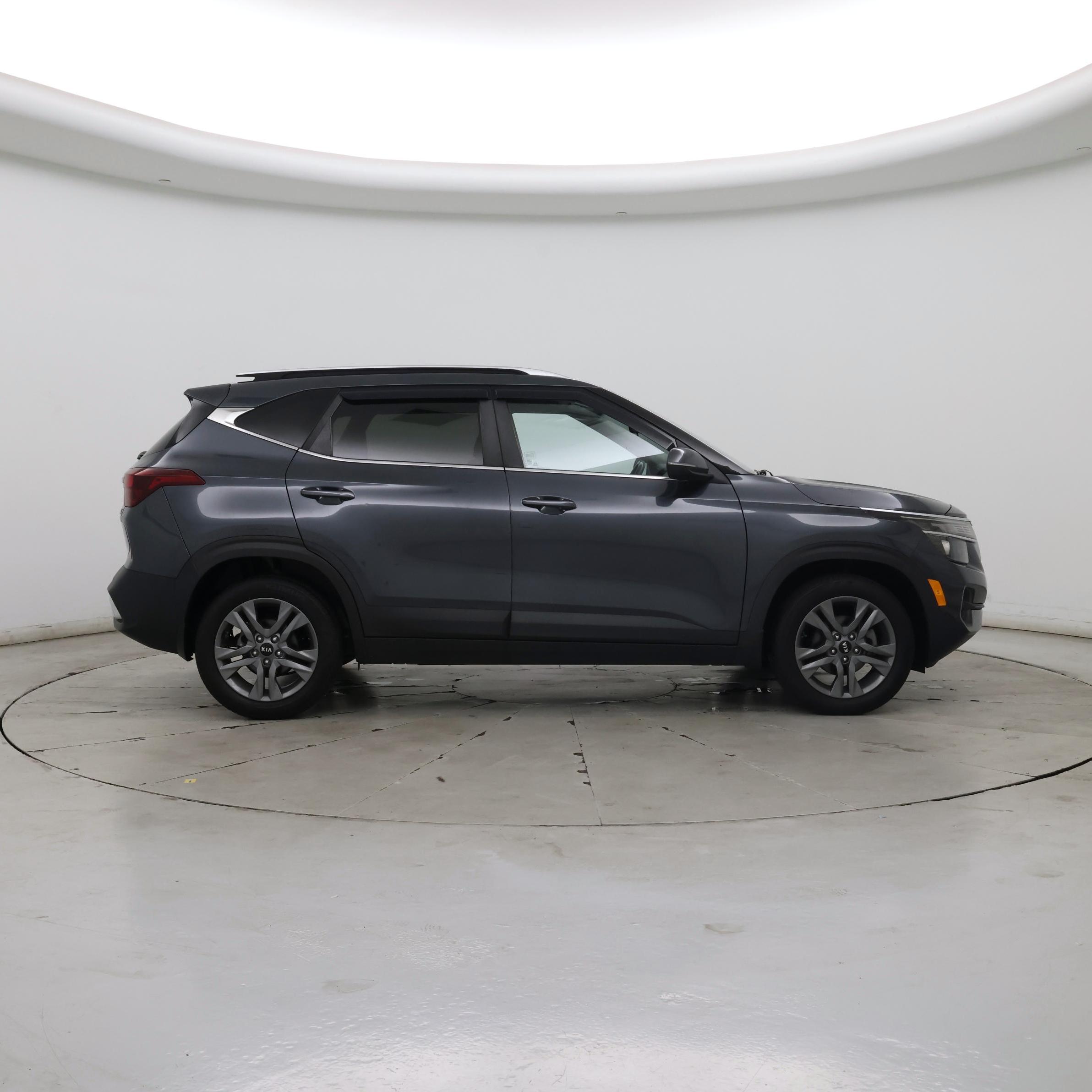 Thumbnail: 2021 Kia Seltos - 7