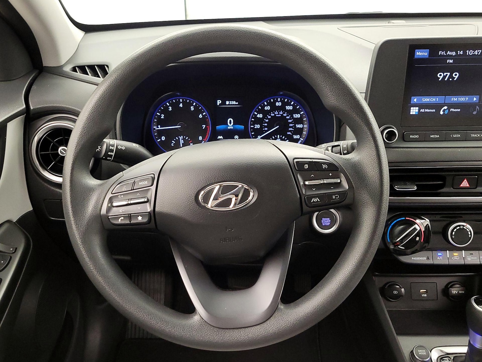 2023 Hyundai Kona SEL - Photo 11