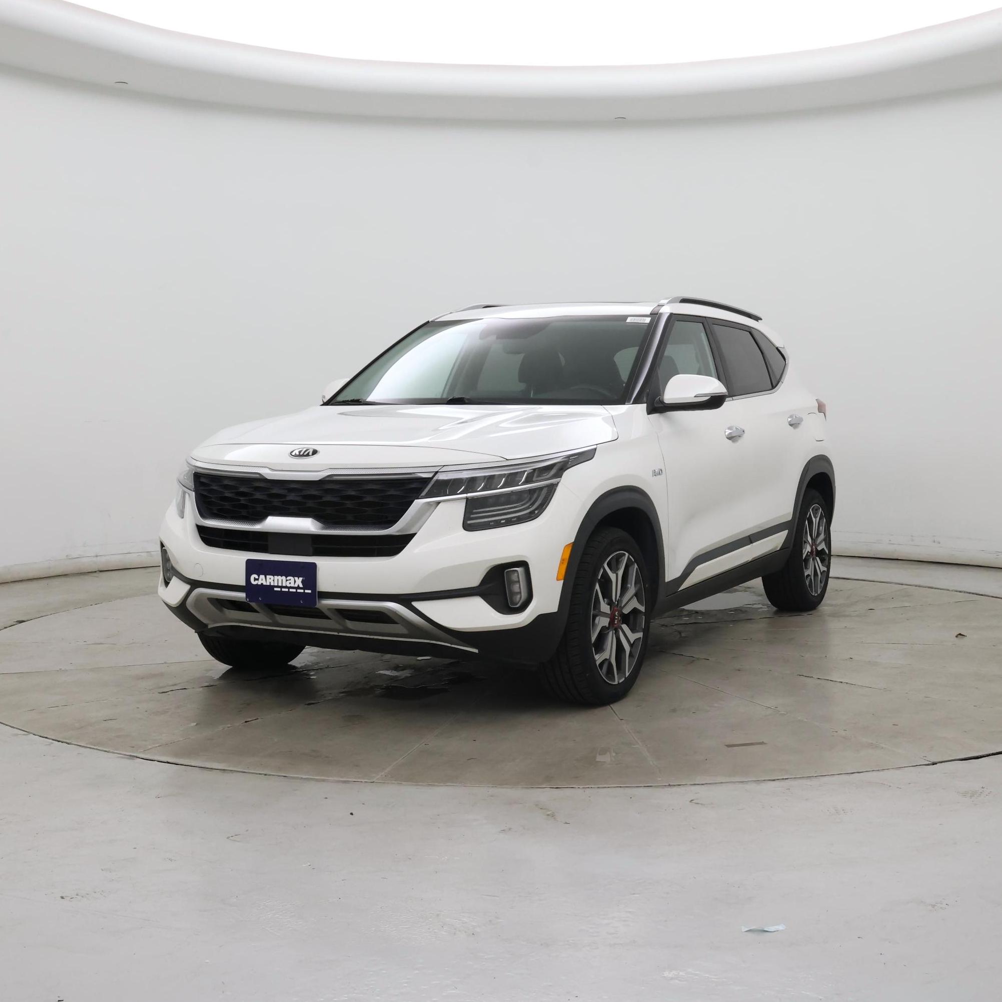 Thumbnail: 2021 Kia Seltos - 4