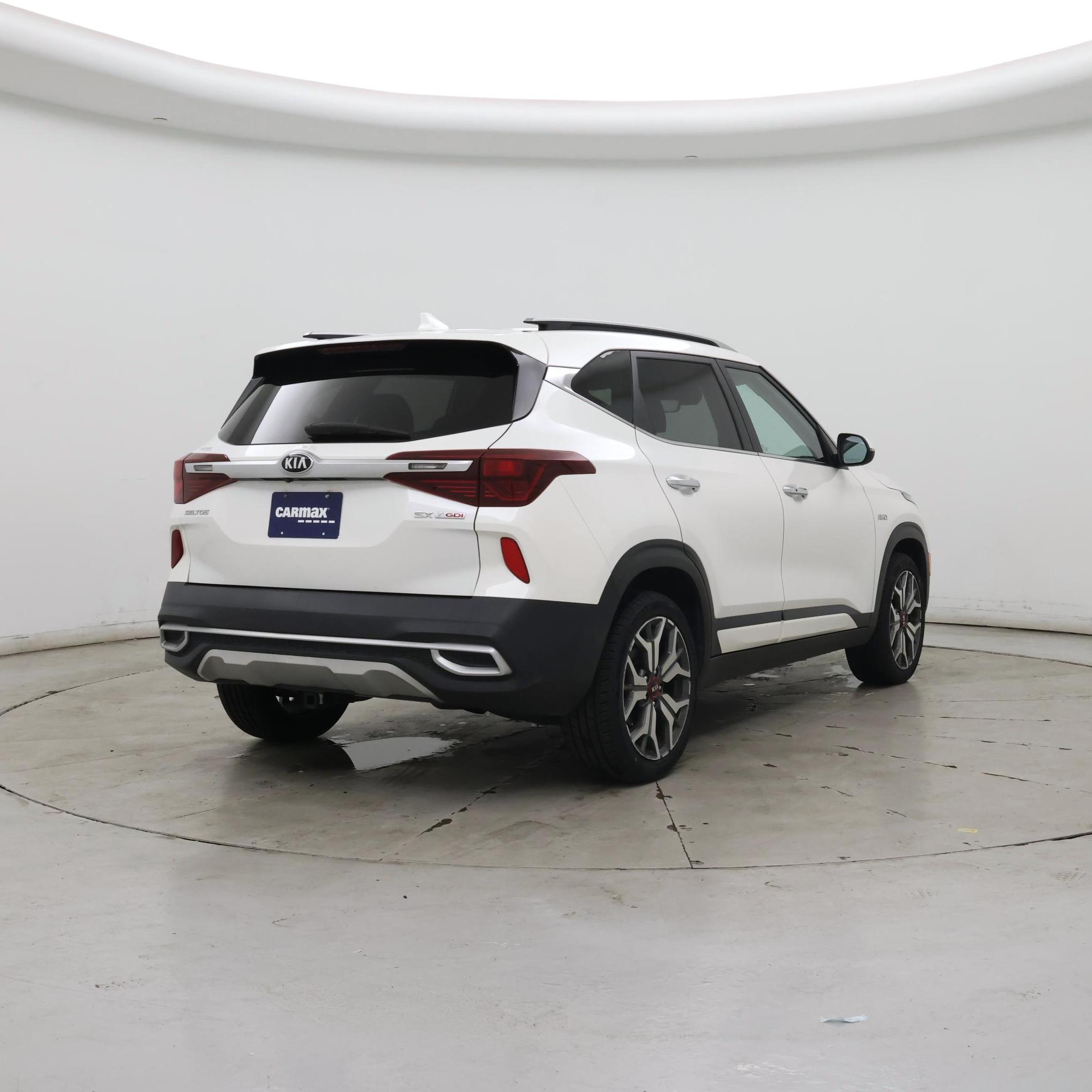 Thumbnail: 2021 Kia Seltos - 8