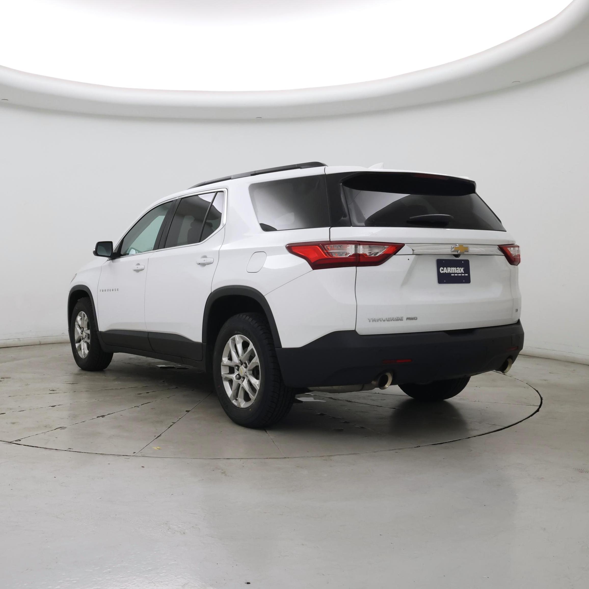 Thumbnail: 2021 Chevrolet Traverse - 2