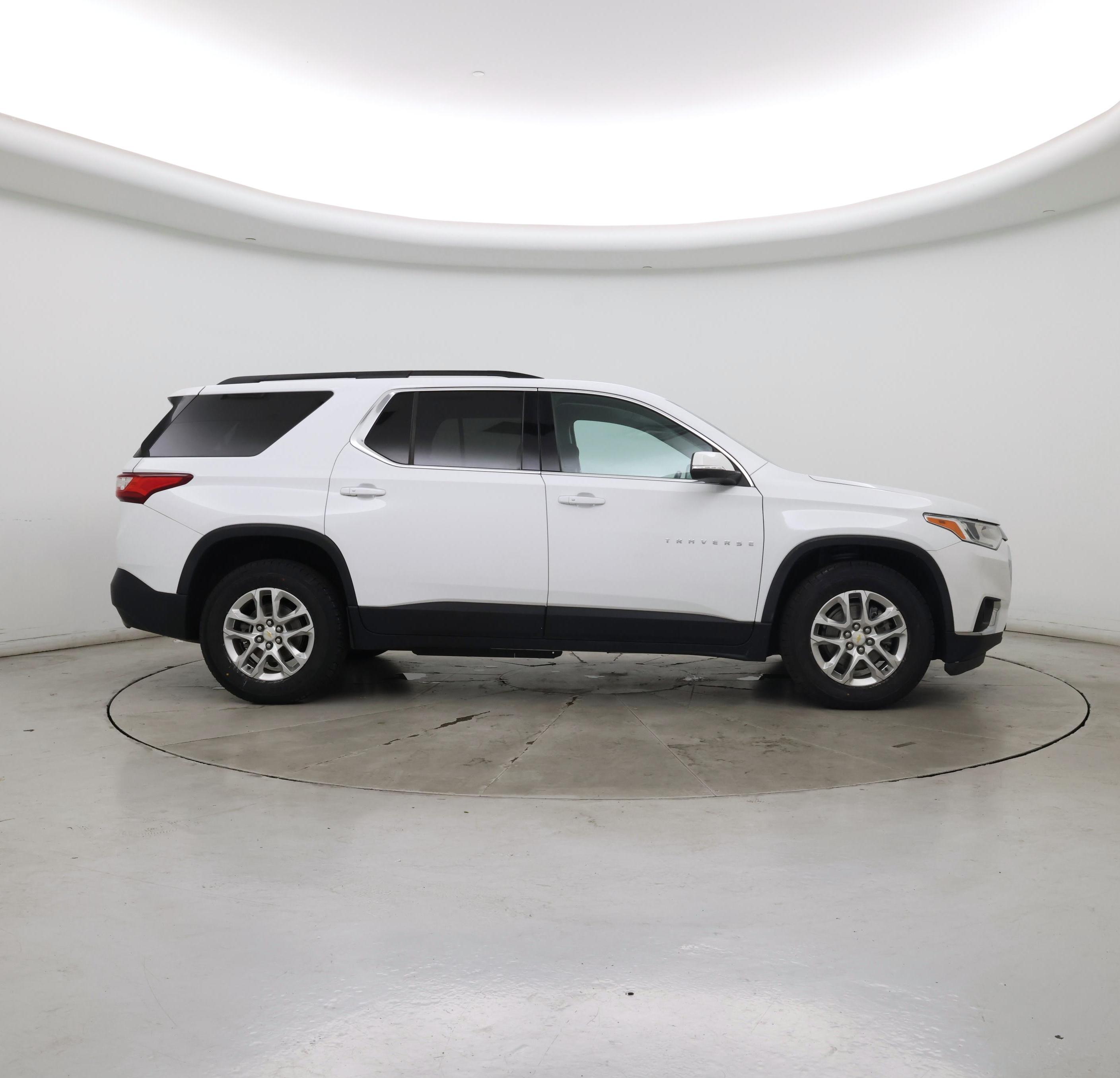 Thumbnail: 2021 Chevrolet Traverse - 7