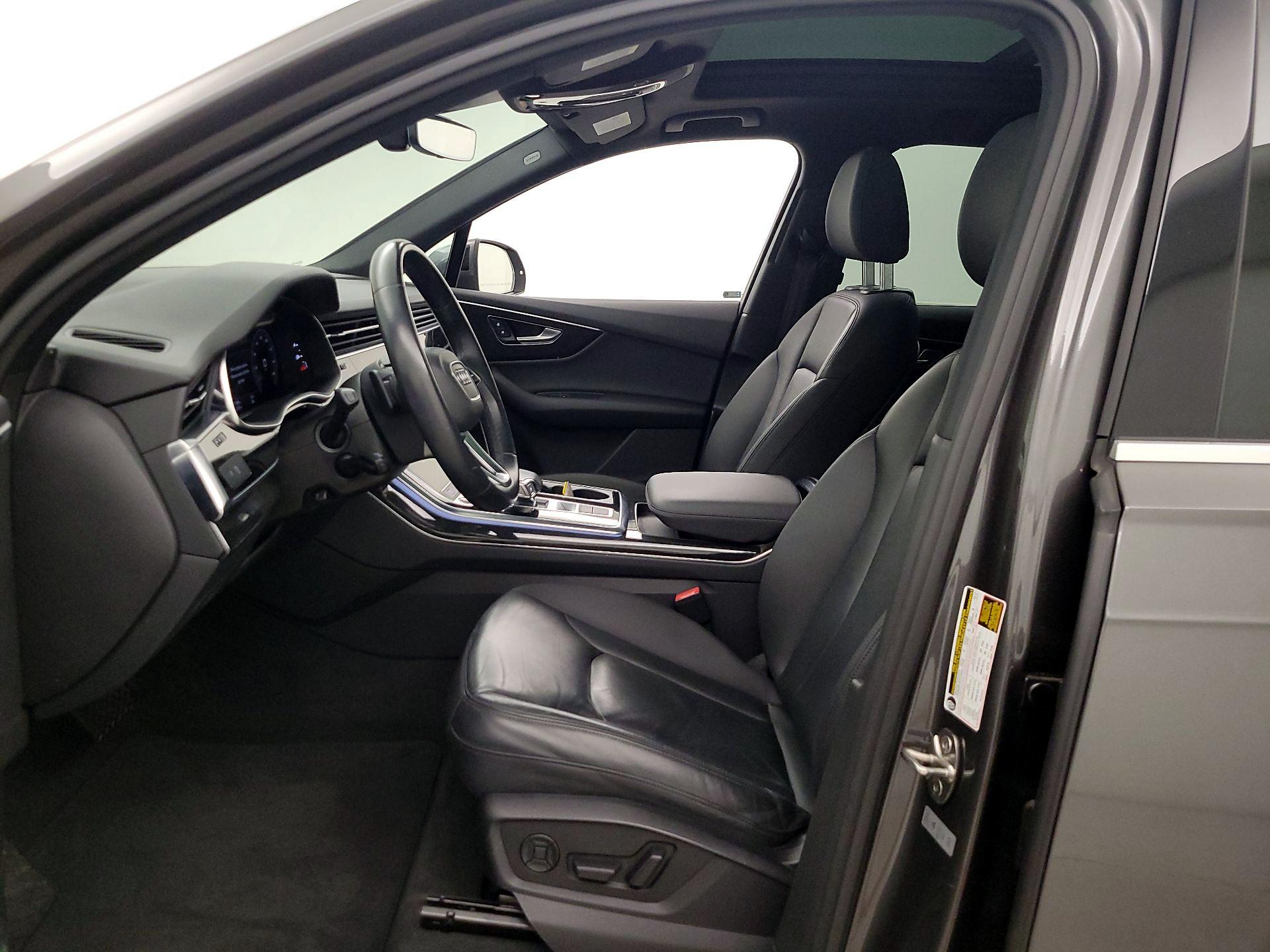 Thumbnail: 2021 Audi Q7 - 11
