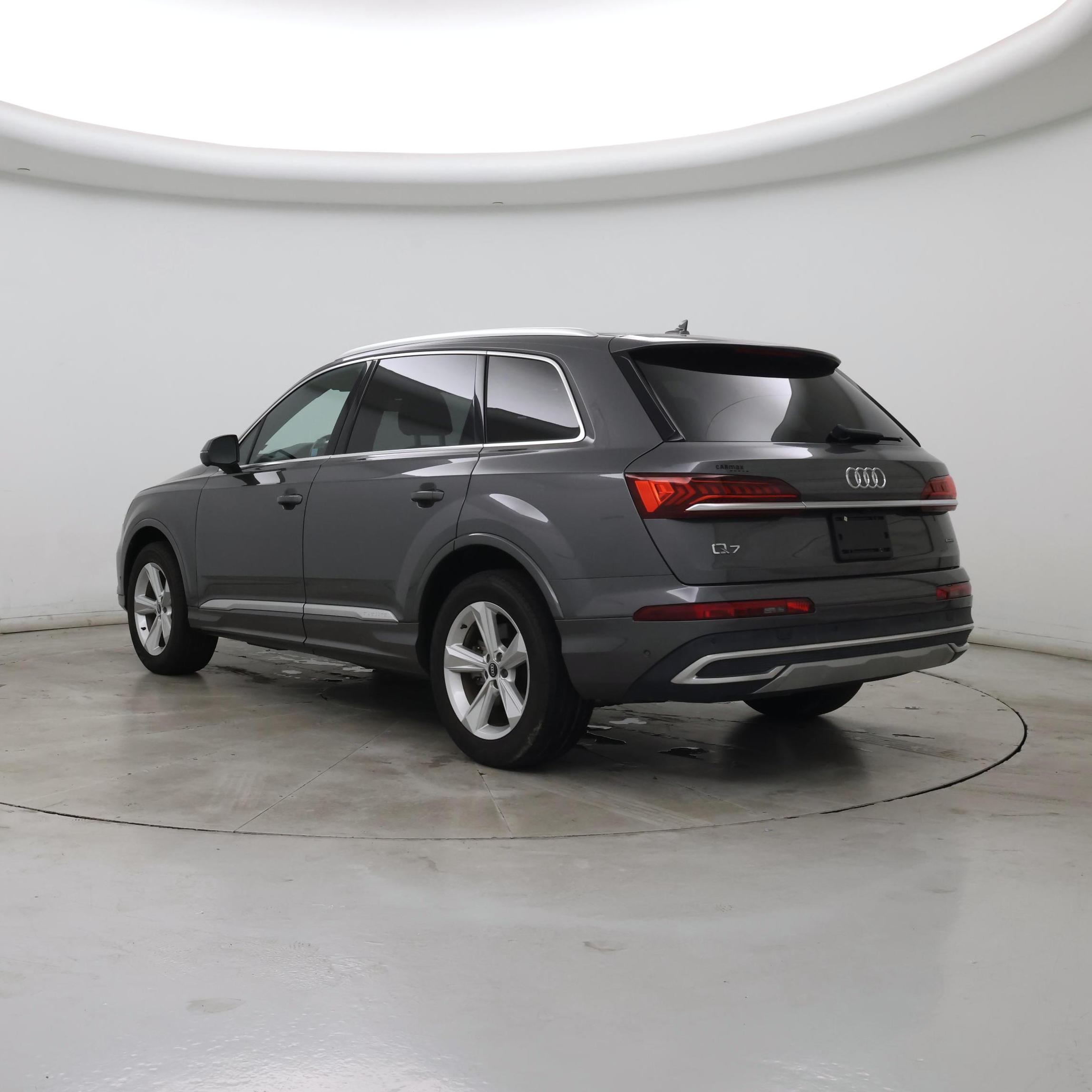 Thumbnail: 2021 Audi Q7 - 2