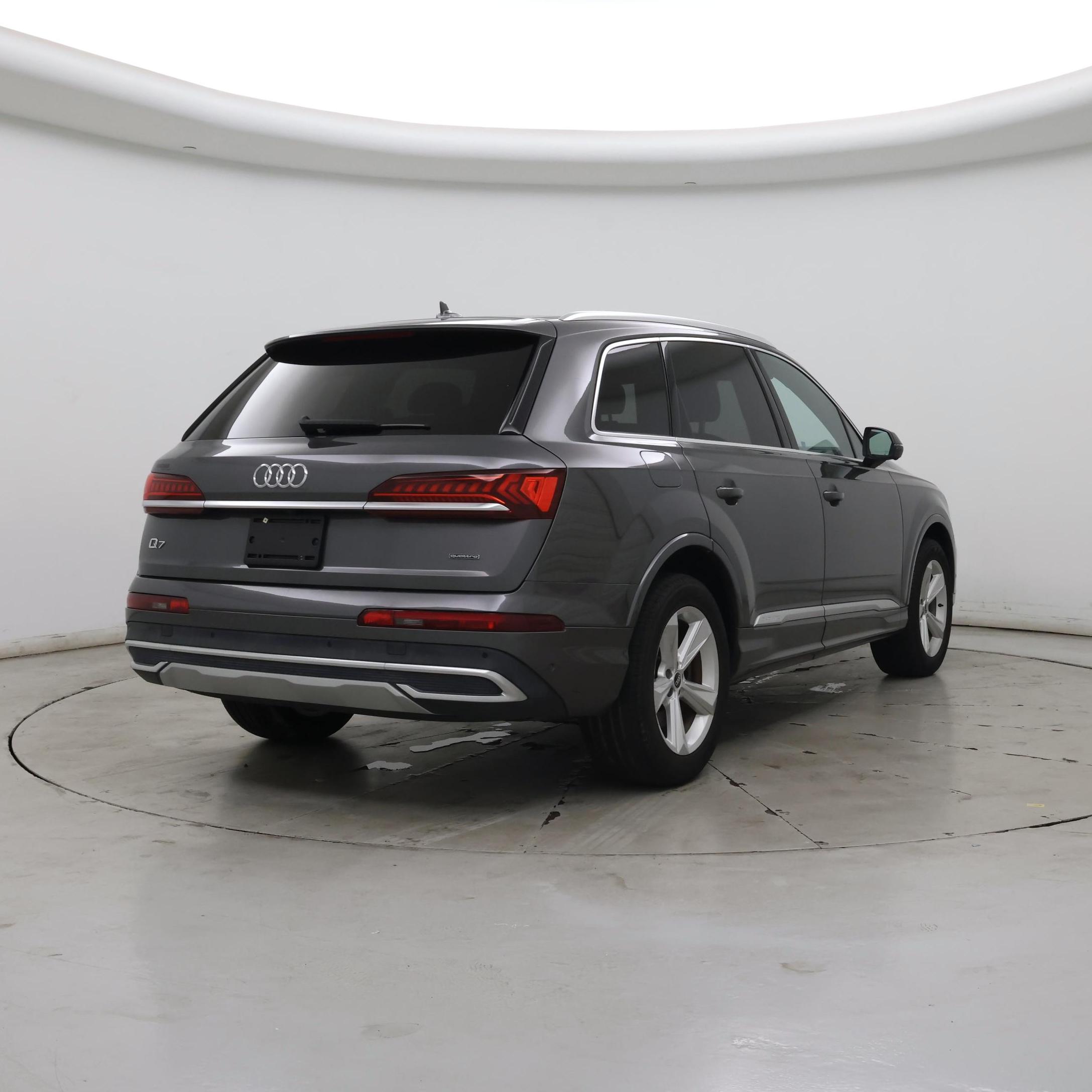 Thumbnail: 2021 Audi Q7 - 8