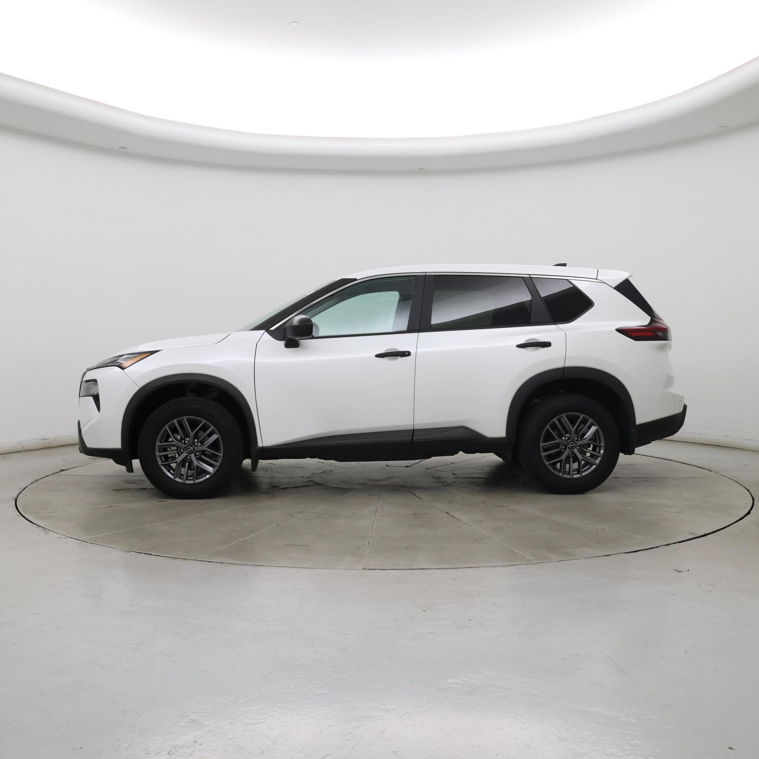 Thumbnail: 2024 Nissan Rogue - 3