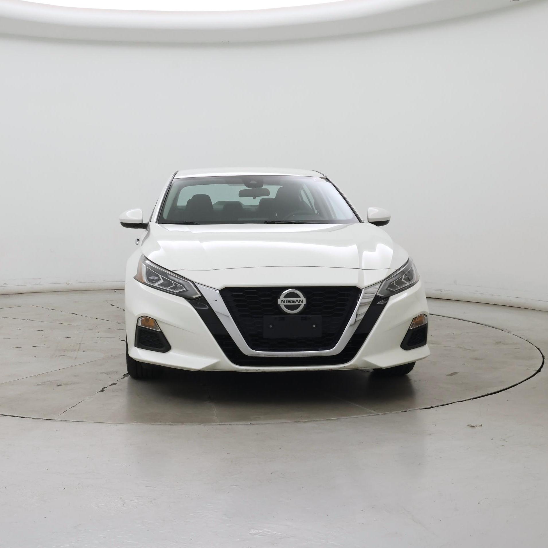 Thumbnail: 2022 Nissan Altima - 5
