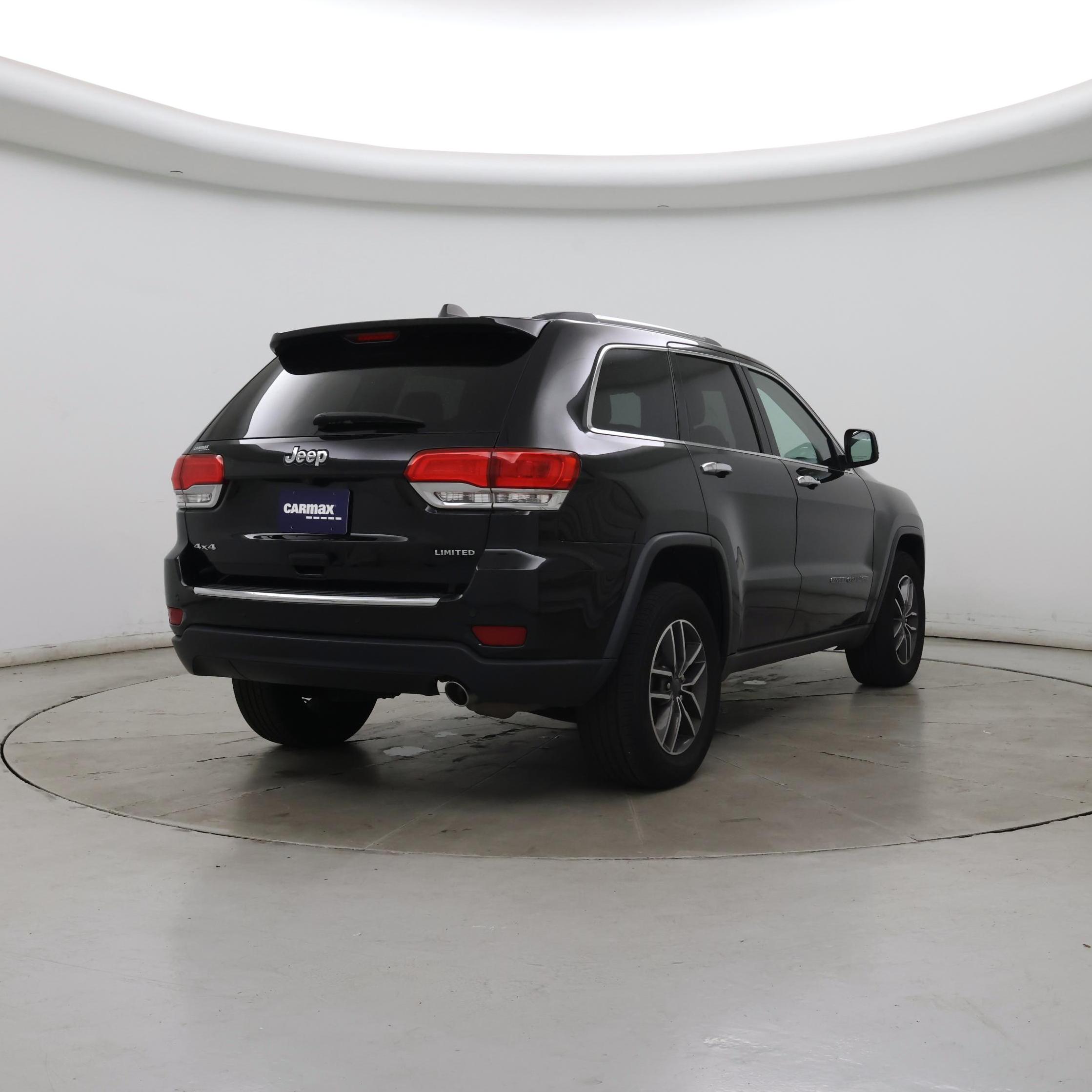 Thumbnail: 2019 Jeep Grand Cherokee - 8