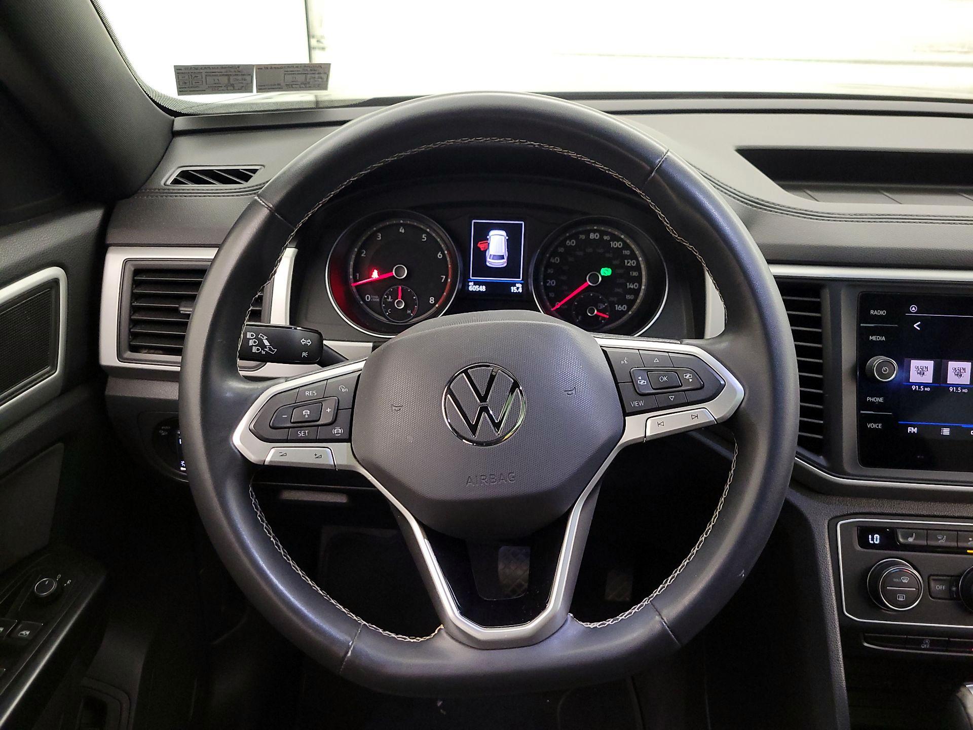 Thumbnail: 2021 Volkswagen Atlas - 10