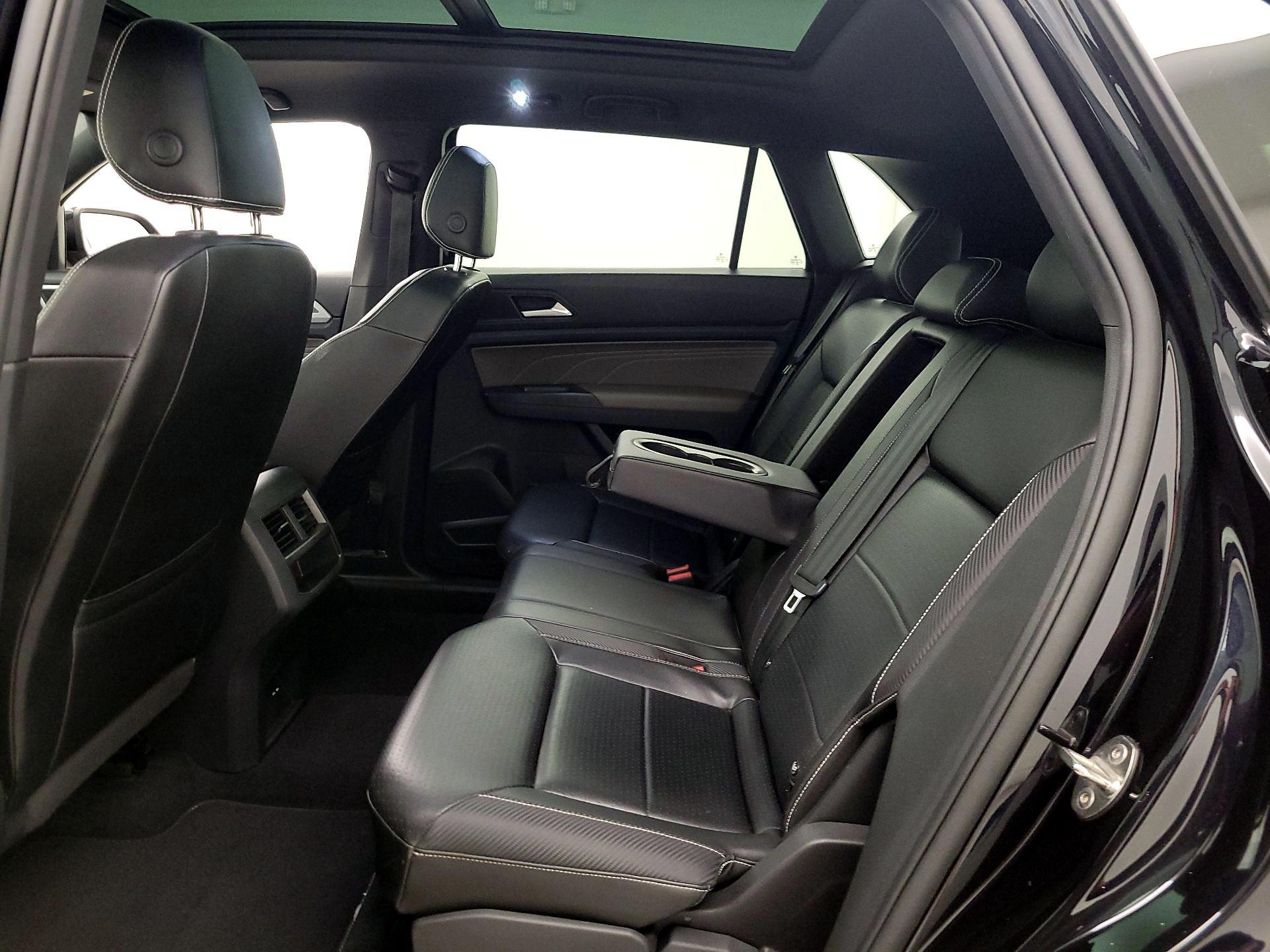Thumbnail: 2021 Volkswagen Atlas - 20