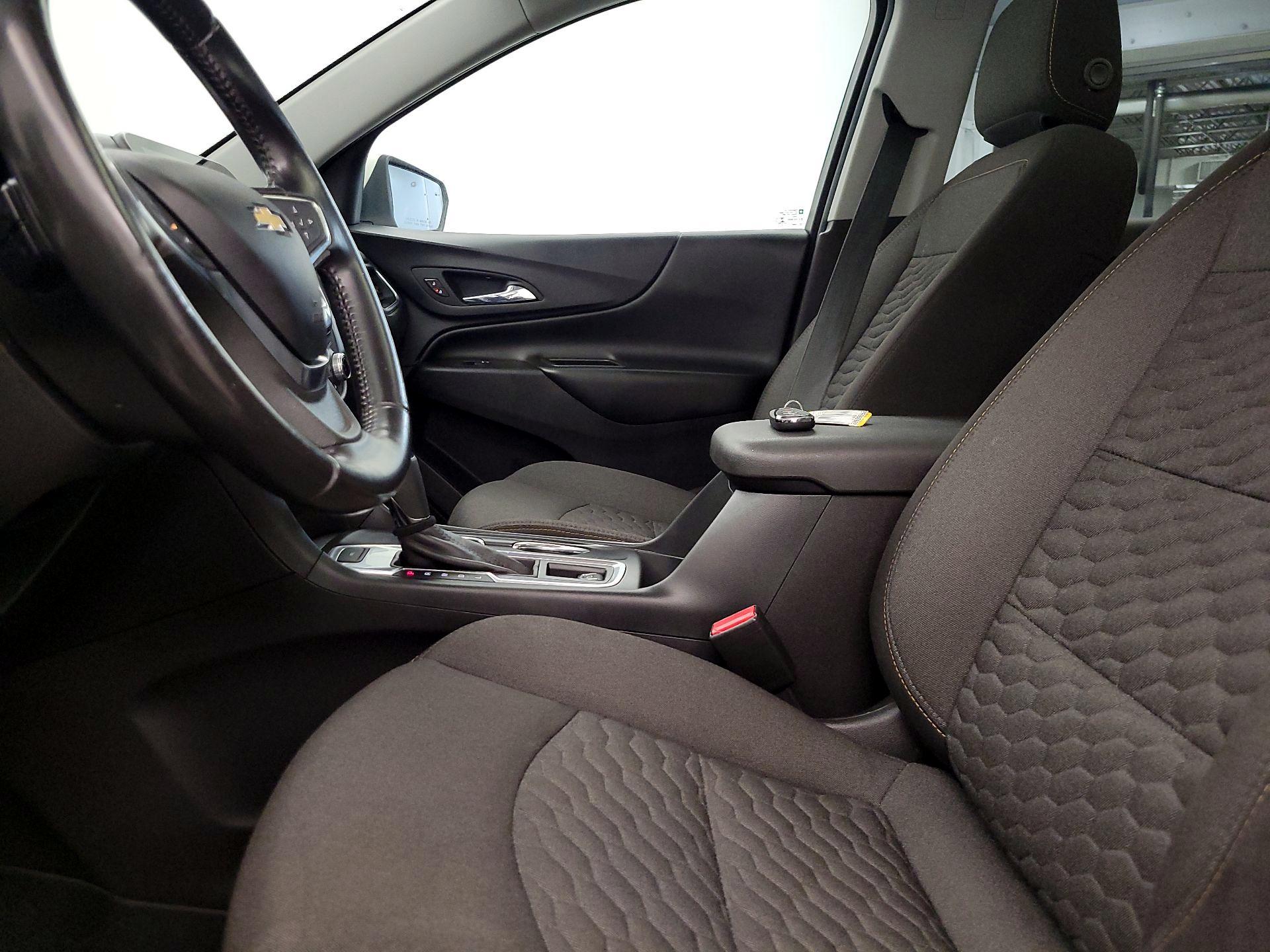Thumbnail: 2020 Chevrolet Equinox - 11