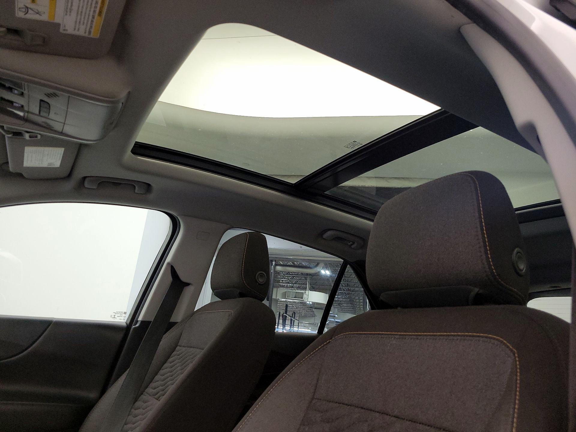 Thumbnail: 2020 Chevrolet Equinox - 20