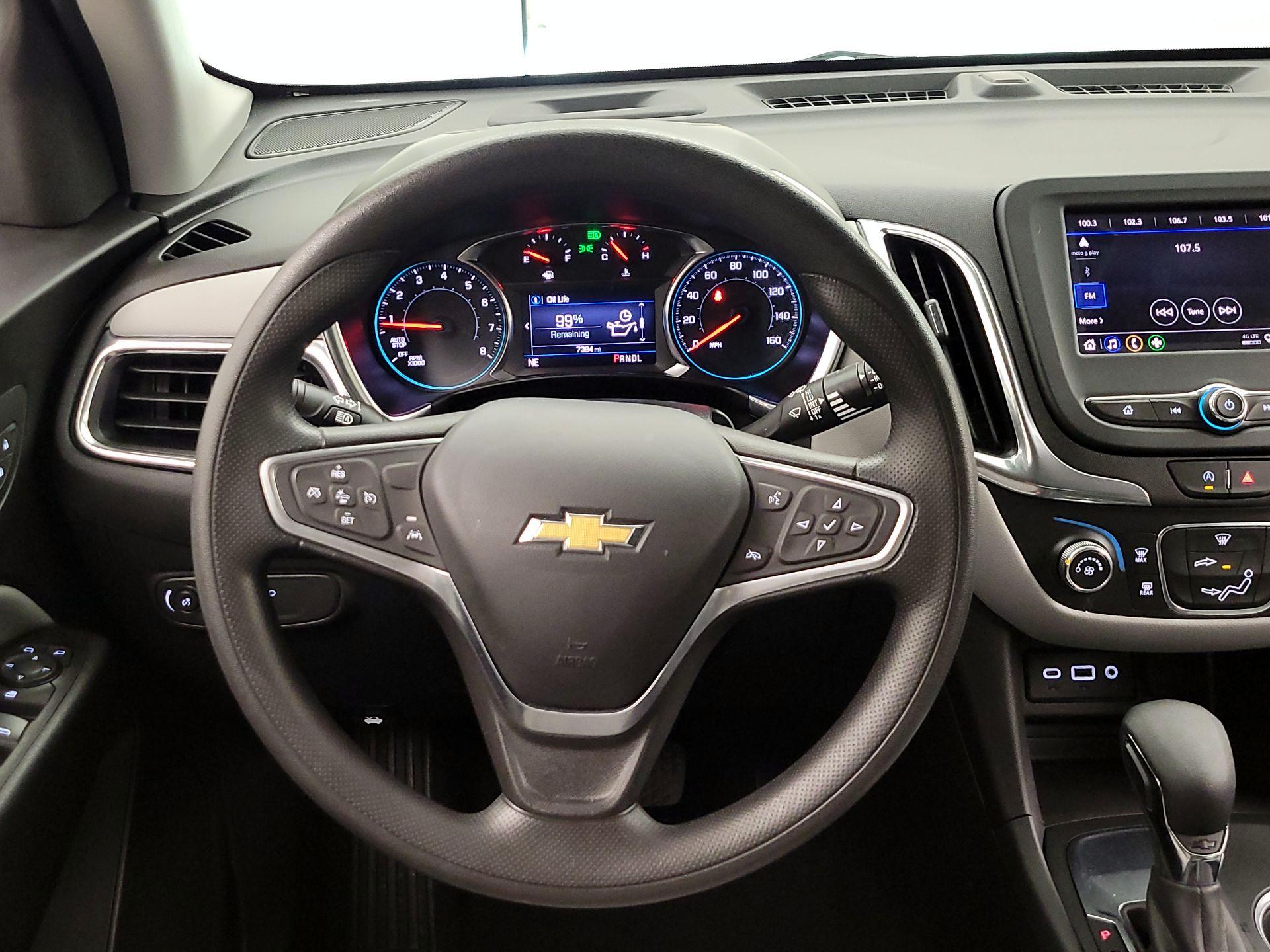 Thumbnail: 2022 Chevrolet Equinox - 10