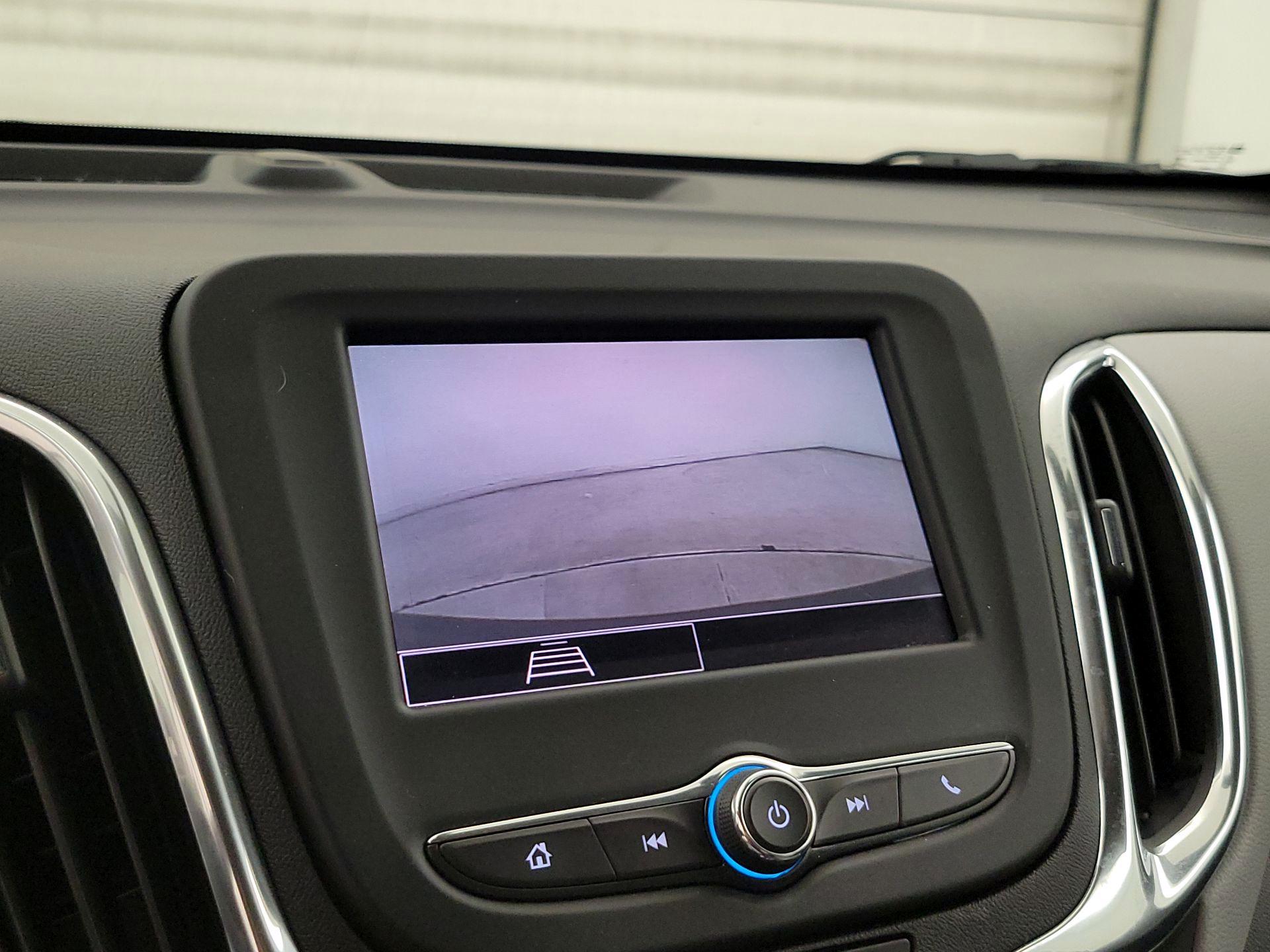 Thumbnail: 2022 Chevrolet Equinox - 14