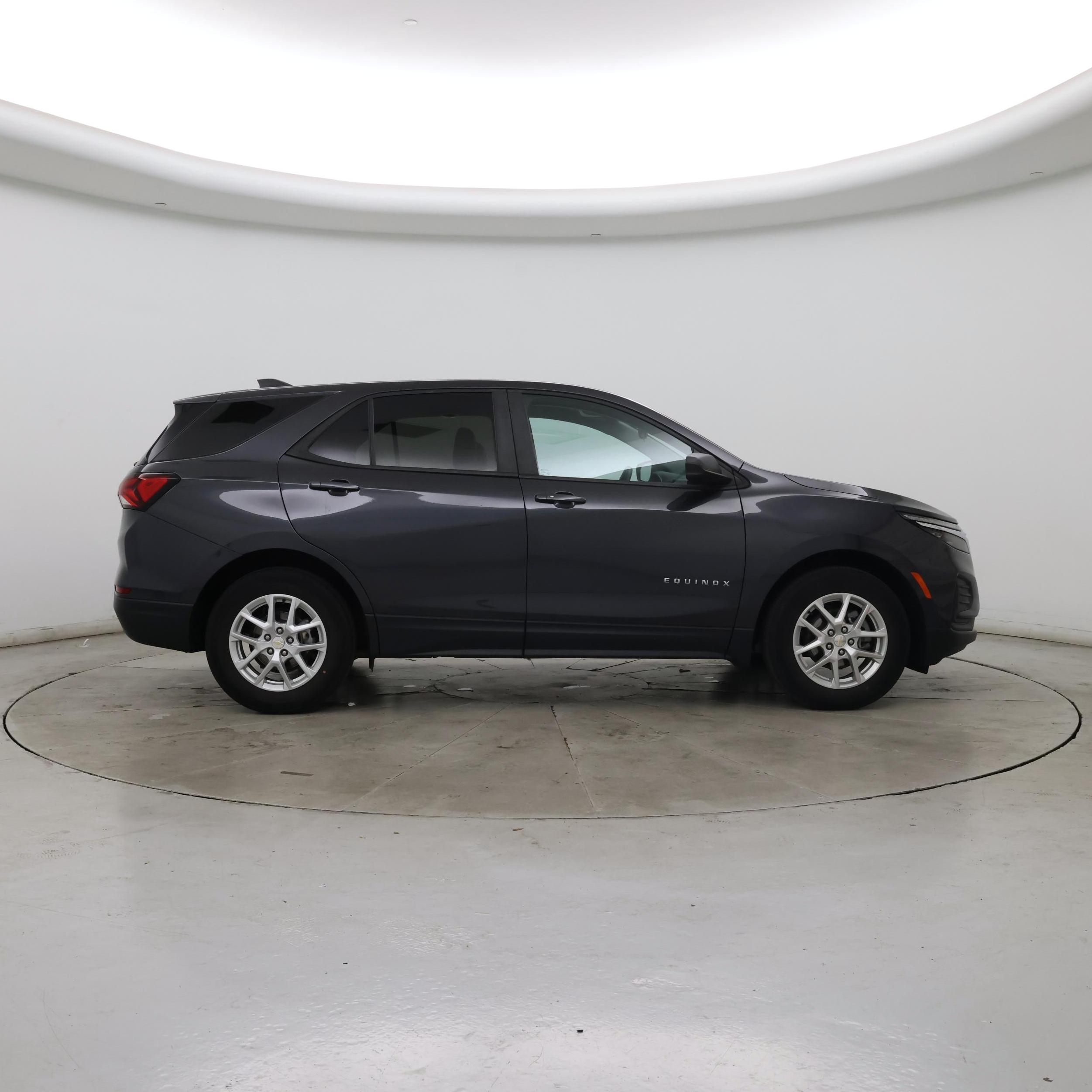 Thumbnail: 2022 Chevrolet Equinox - 7
