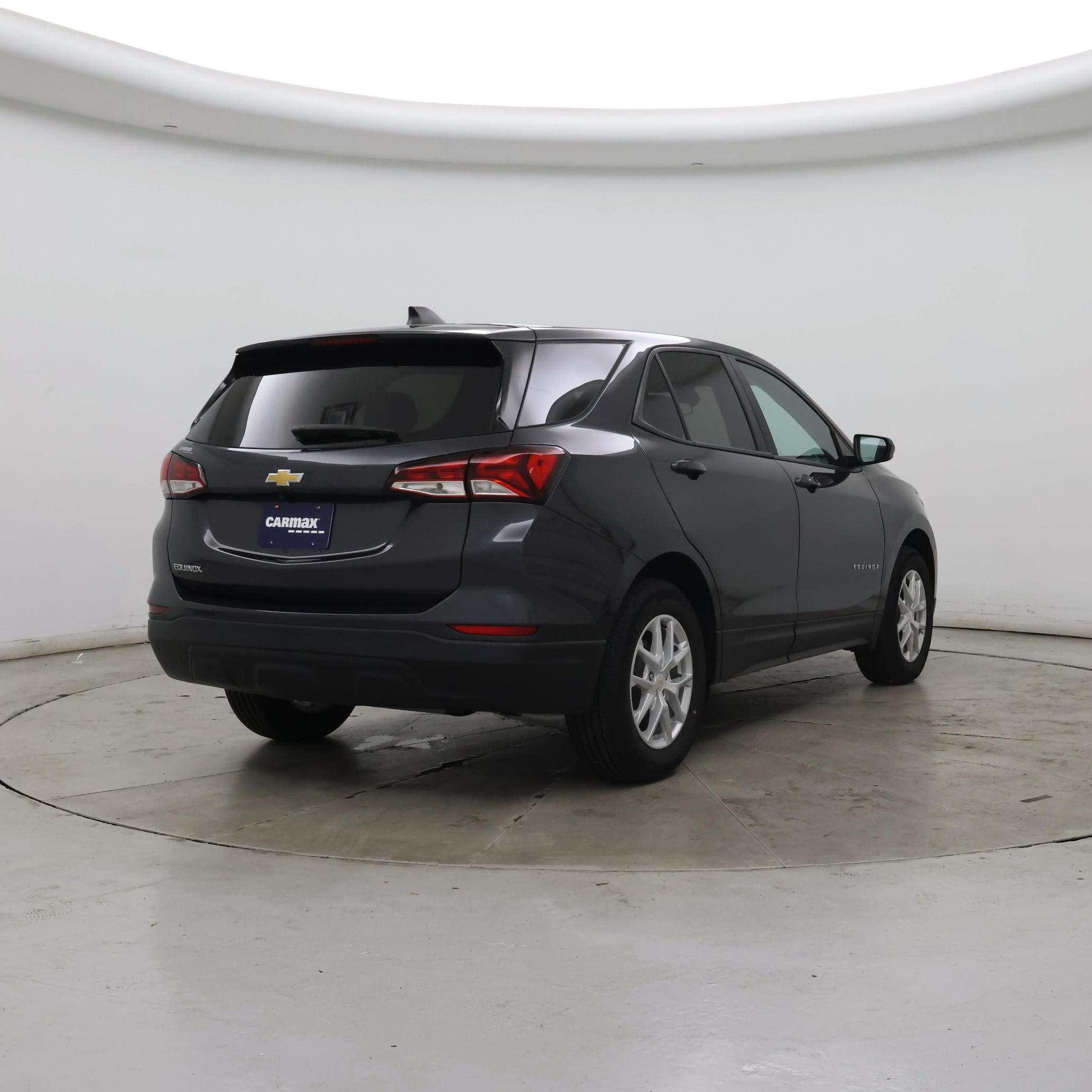 Thumbnail: 2022 Chevrolet Equinox - 8
