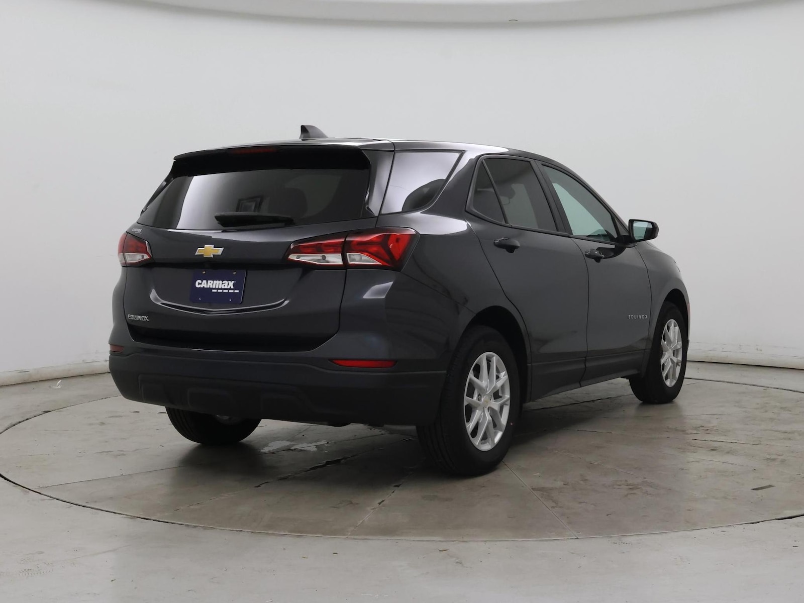 2022 Chevrolet Equinox LS - Photo 9