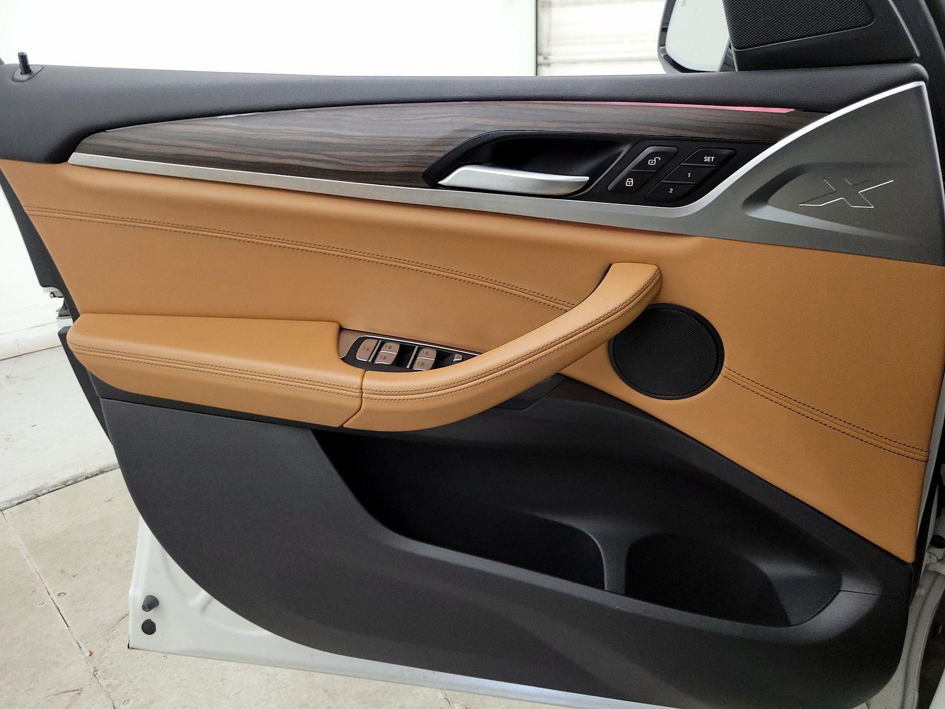 Thumbnail: 2021 BMW X3 - 12