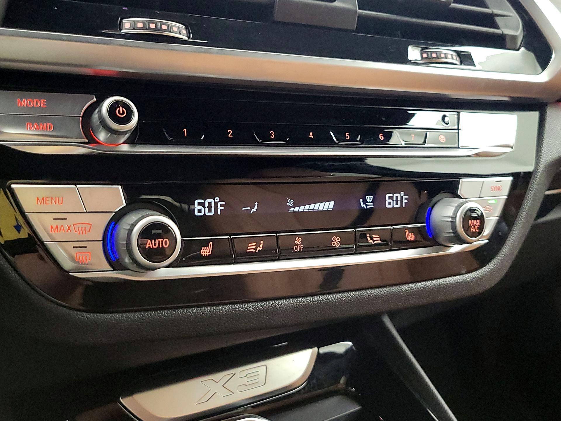 Thumbnail: 2021 BMW X3 - 17