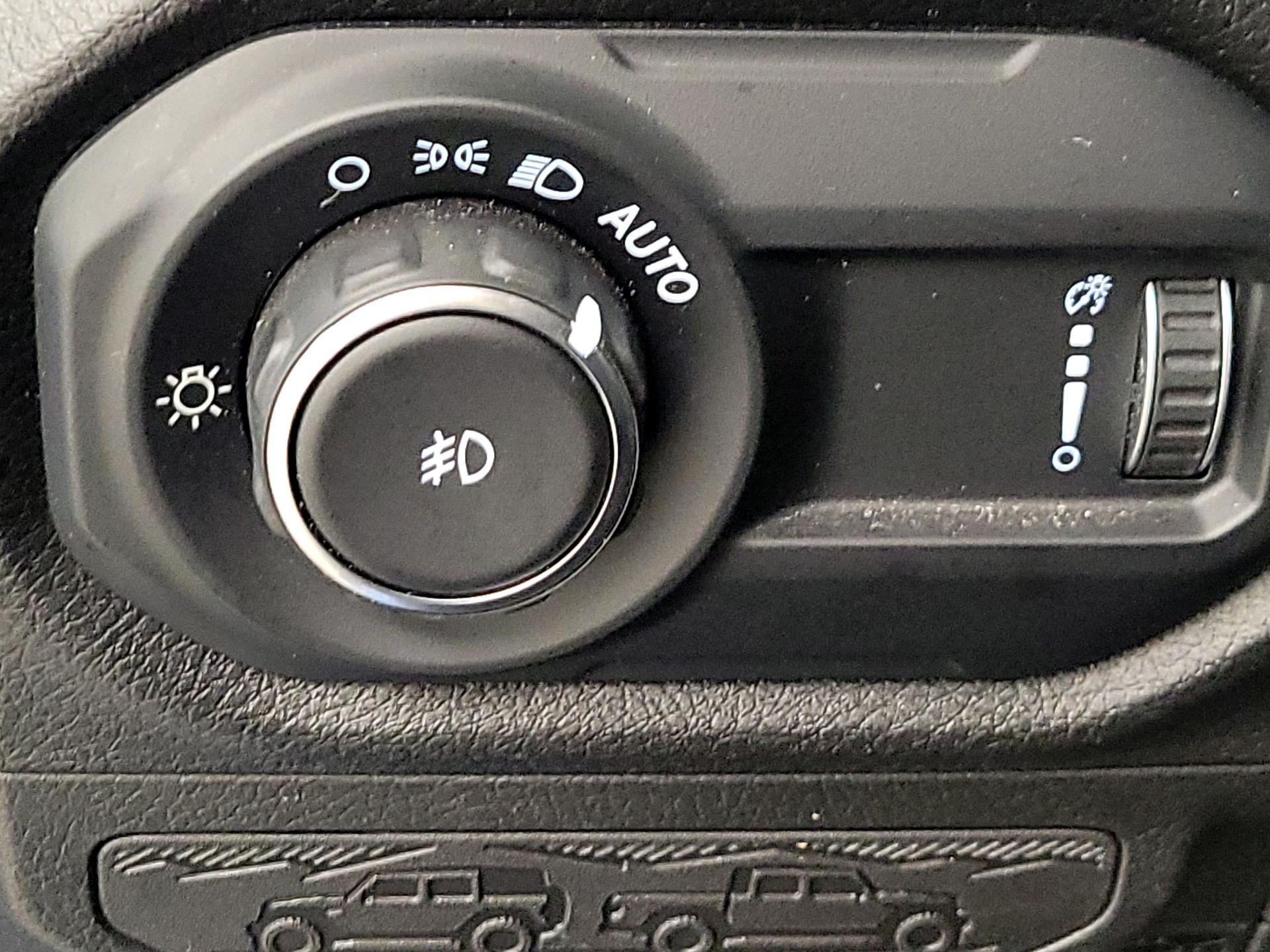 Thumbnail: 2024 Jeep Wrangler - 13
