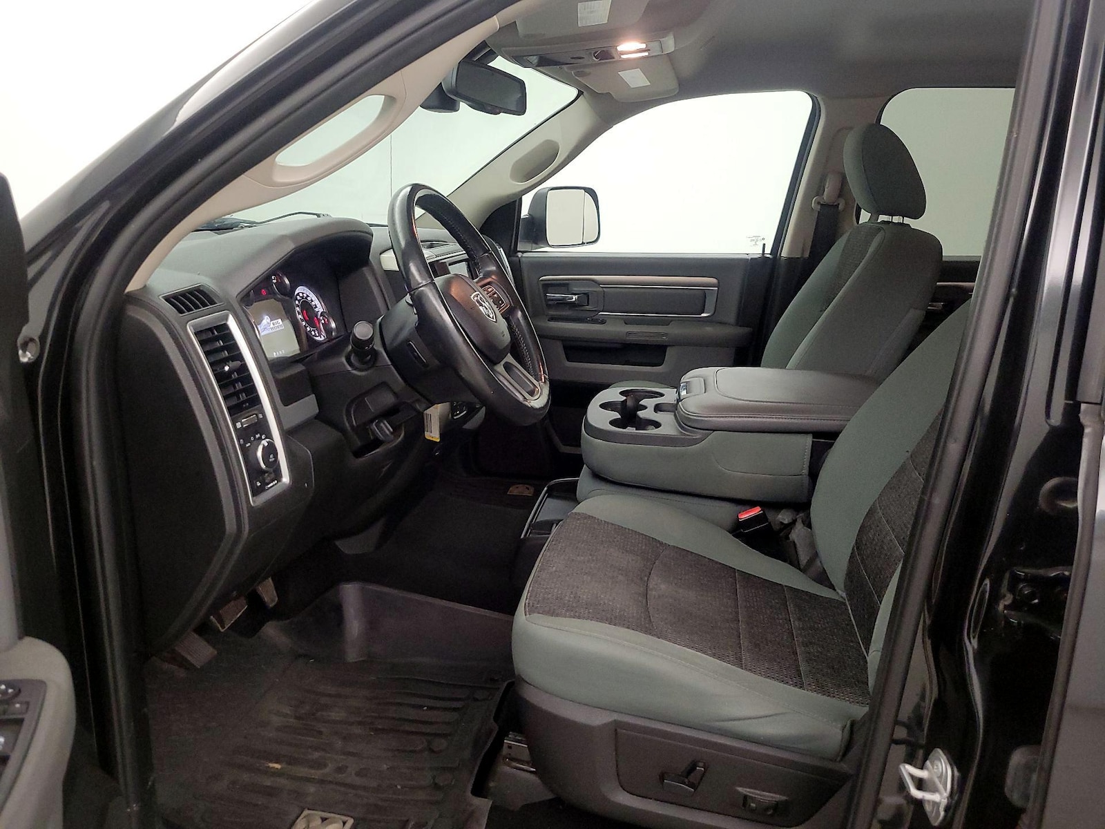 Power Seat(s) & Side Airbags