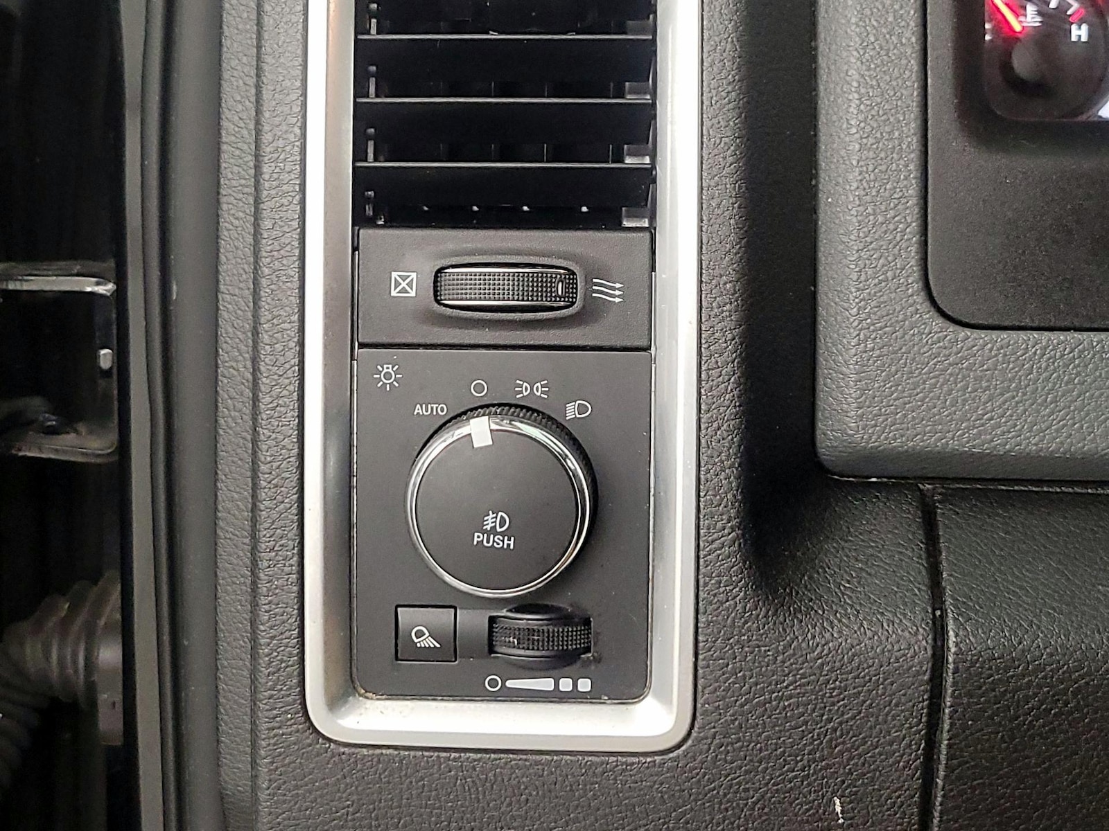 2019 RAM Ram 1500 Classic Big Horn - Photo 14