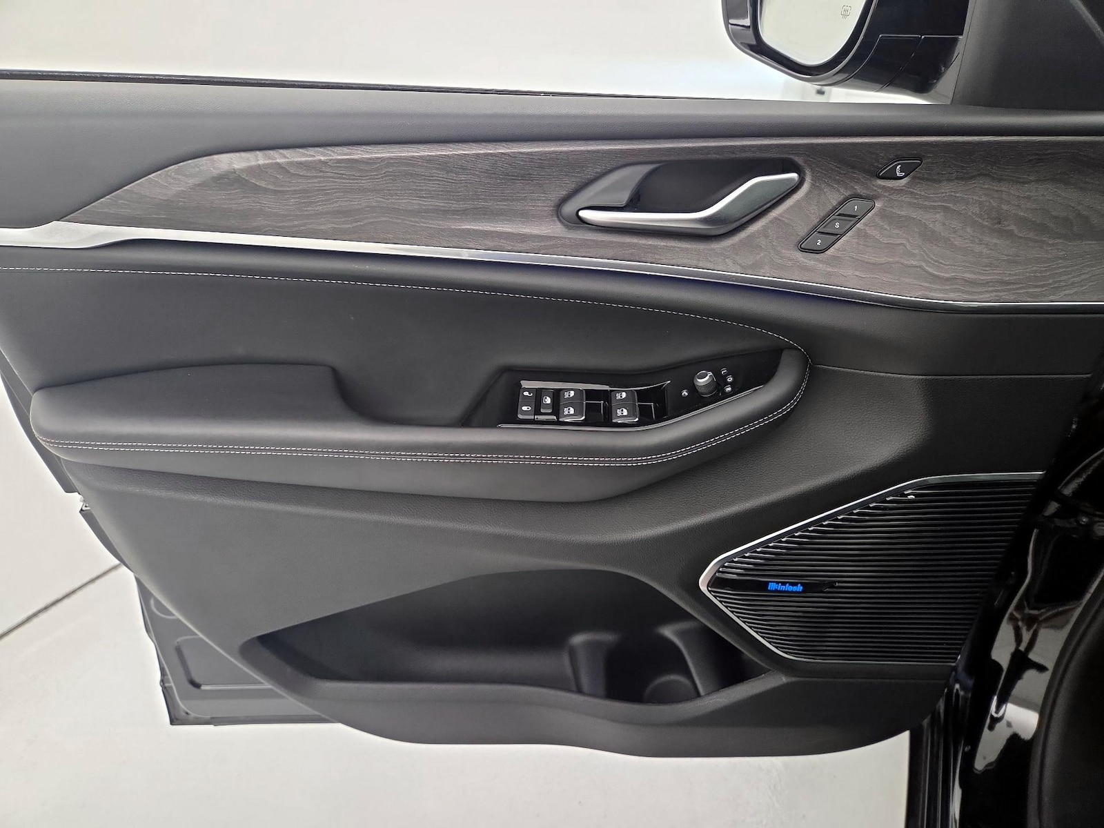 2023 Jeep Grand Cherokee Overland 4xe - Photo 13