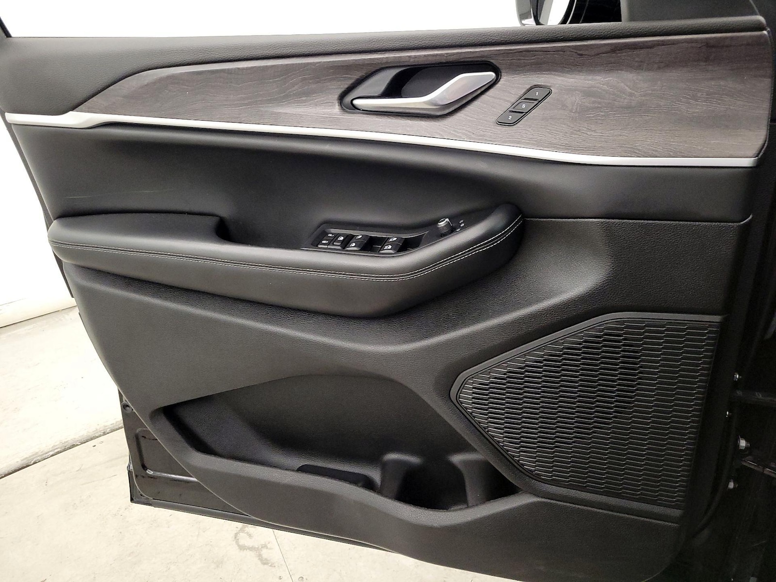 2023 Jeep Grand Cherokee L Limited - Photo 13