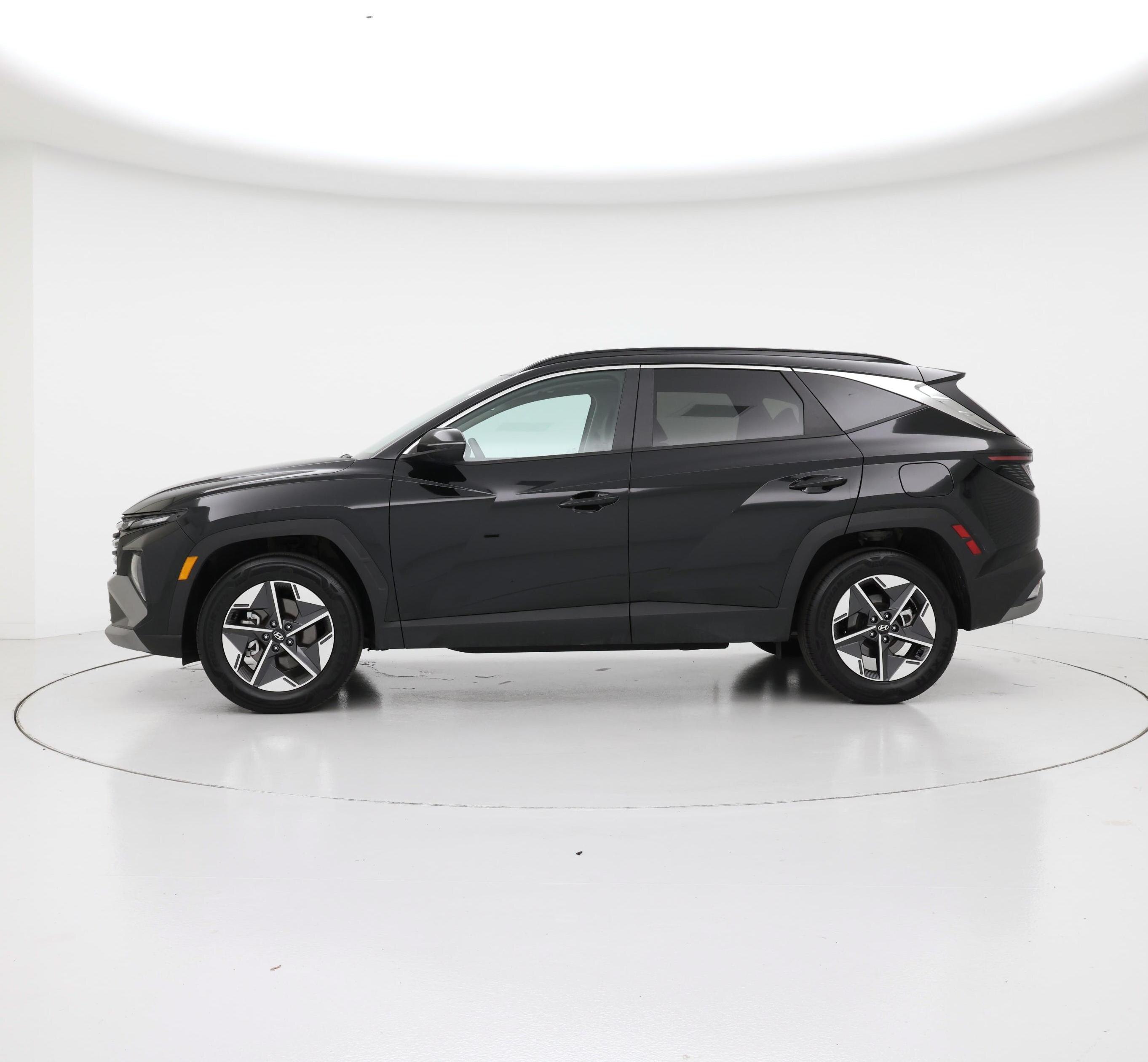Thumbnail: 2025 Hyundai Tucson - 3