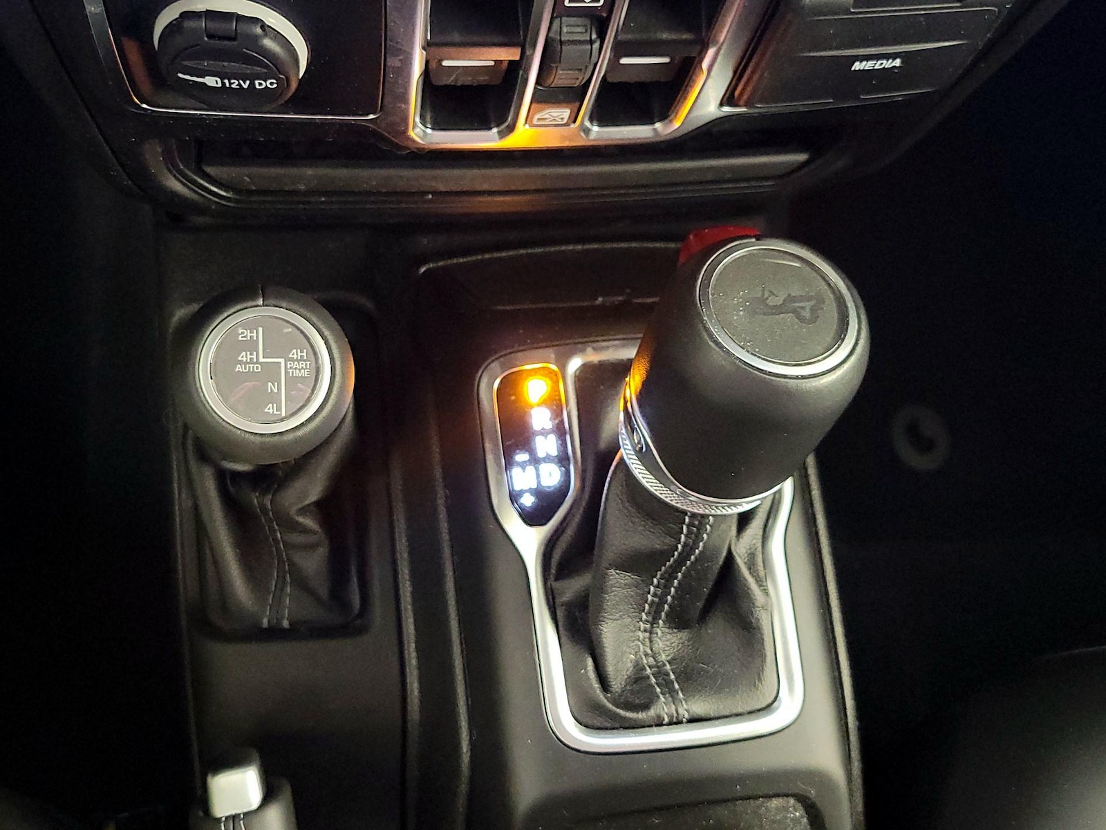 2024 Jeep Wrangler 4xe High Altitude 4XE - Photo 19