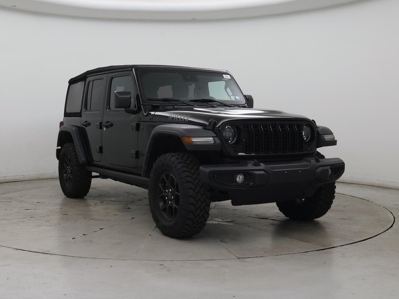 2024 Jeep Wrangler 4-Door Willys - Photo 2