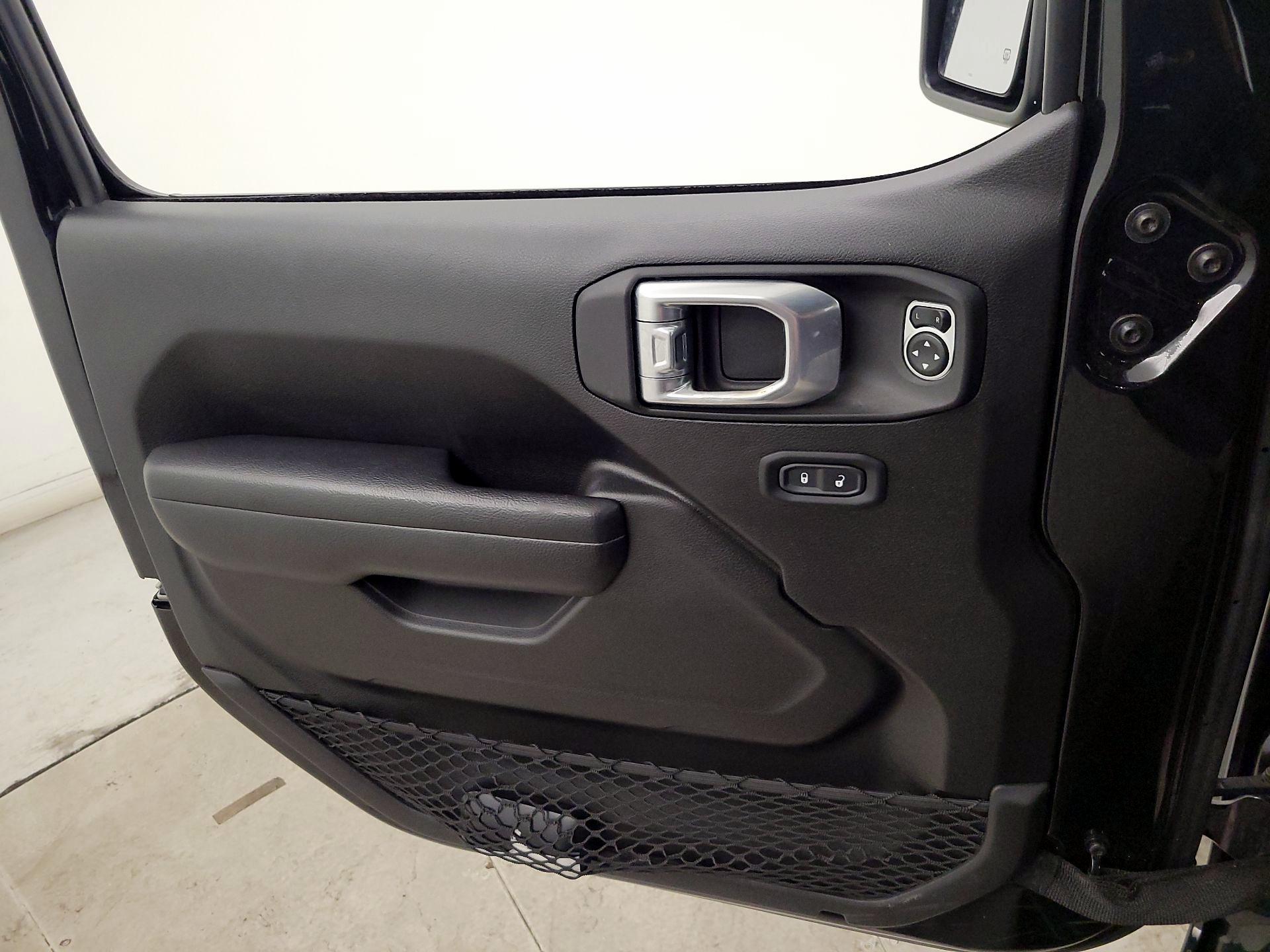 Thumbnail: 2024 Jeep Wrangler - 12