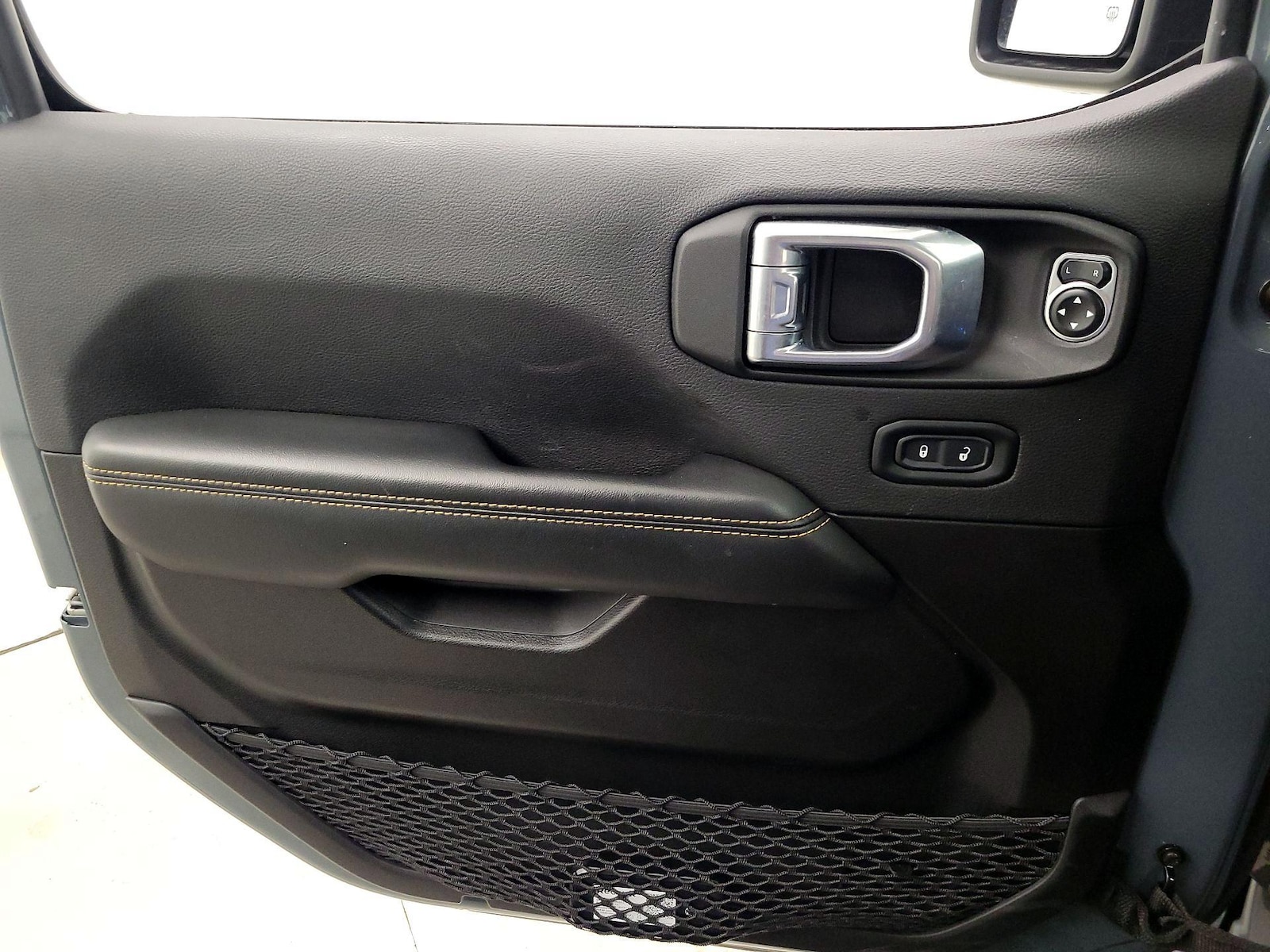 2024 Jeep Wrangler 4xe Sahara 4XE - Photo 13
