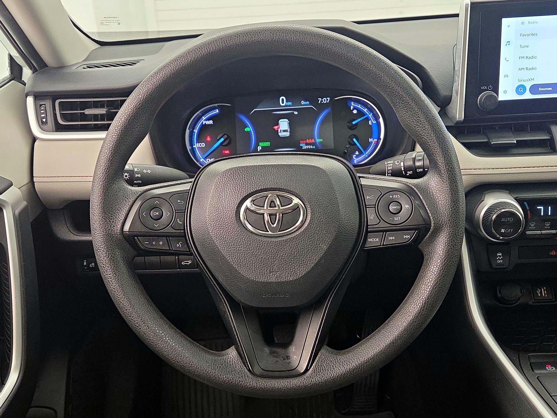 Thumbnail: 2024 Toyota RAV4 - 10