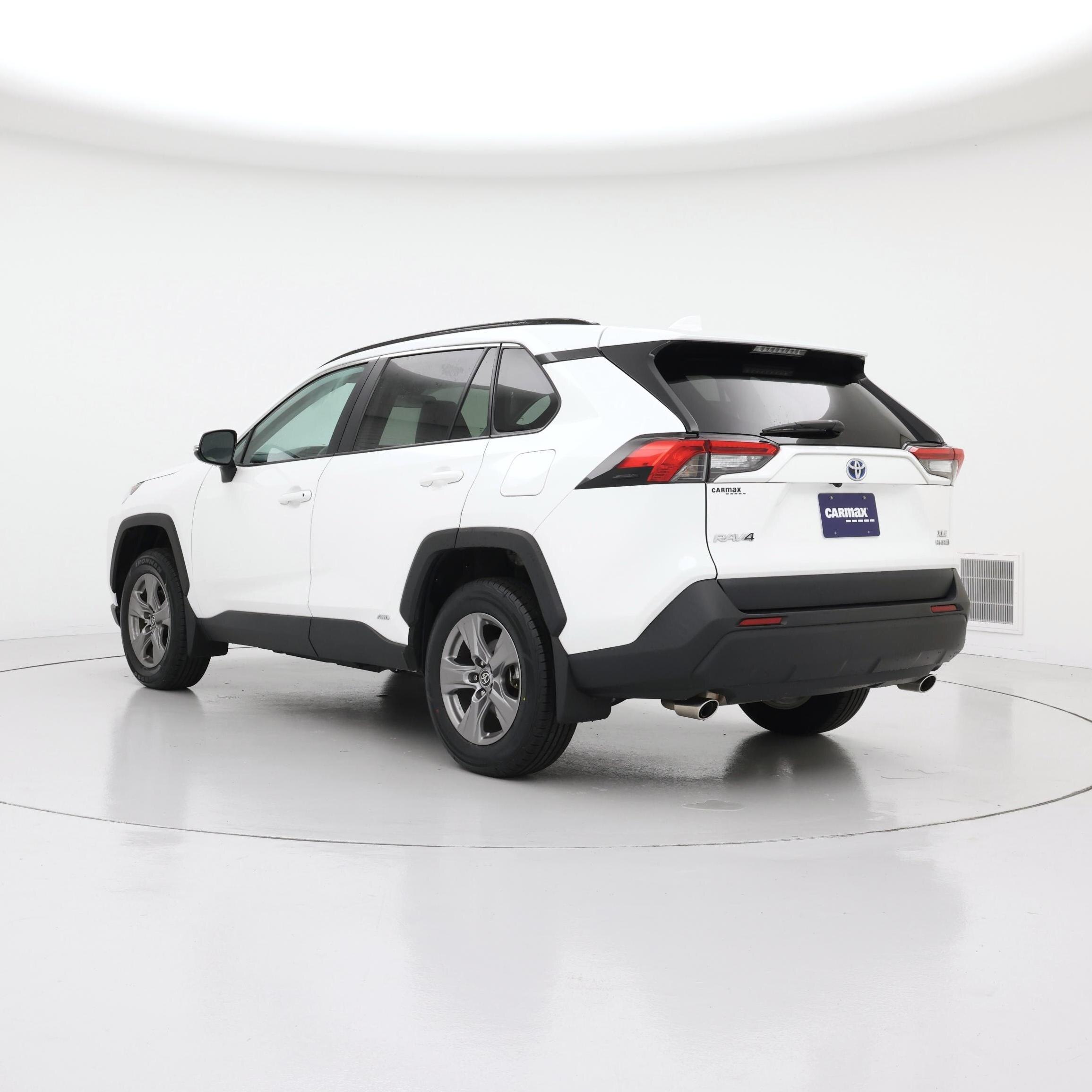 Thumbnail: 2024 Toyota RAV4 - 2