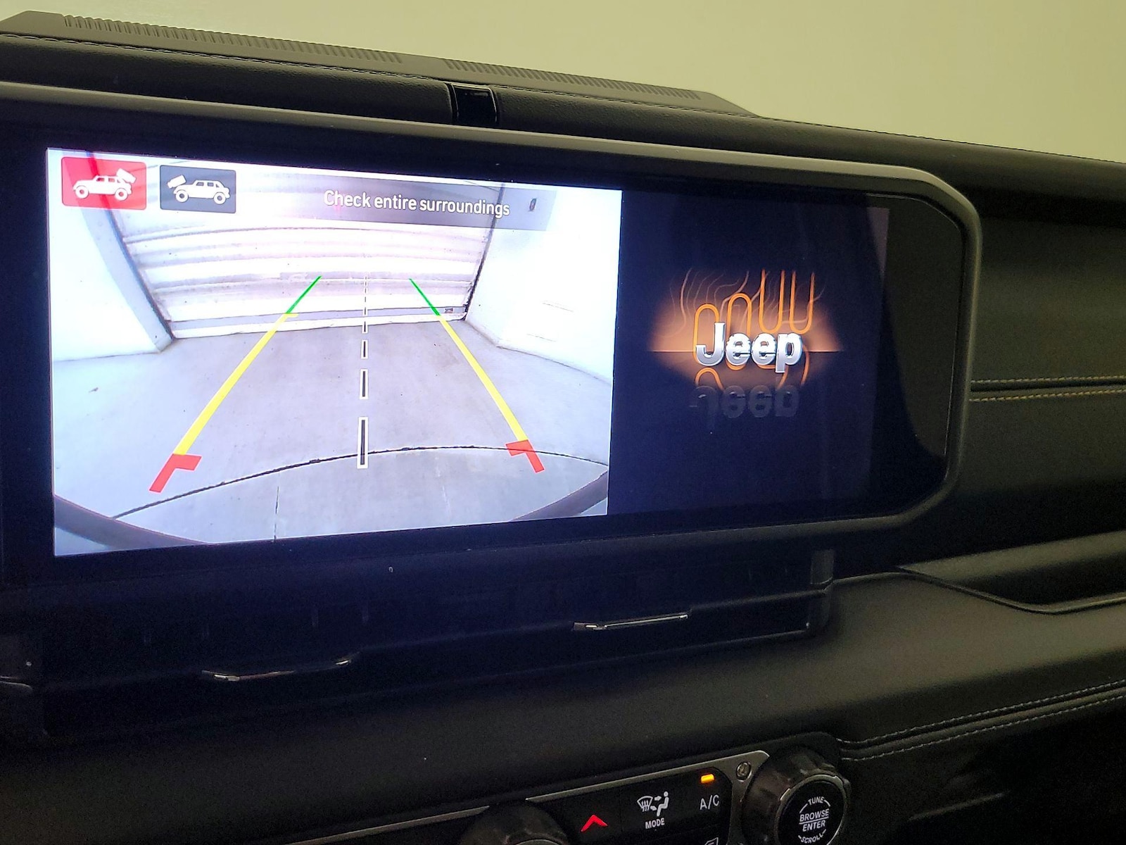2024 Jeep Wrangler 4xe Sahara 4XE - Photo 16