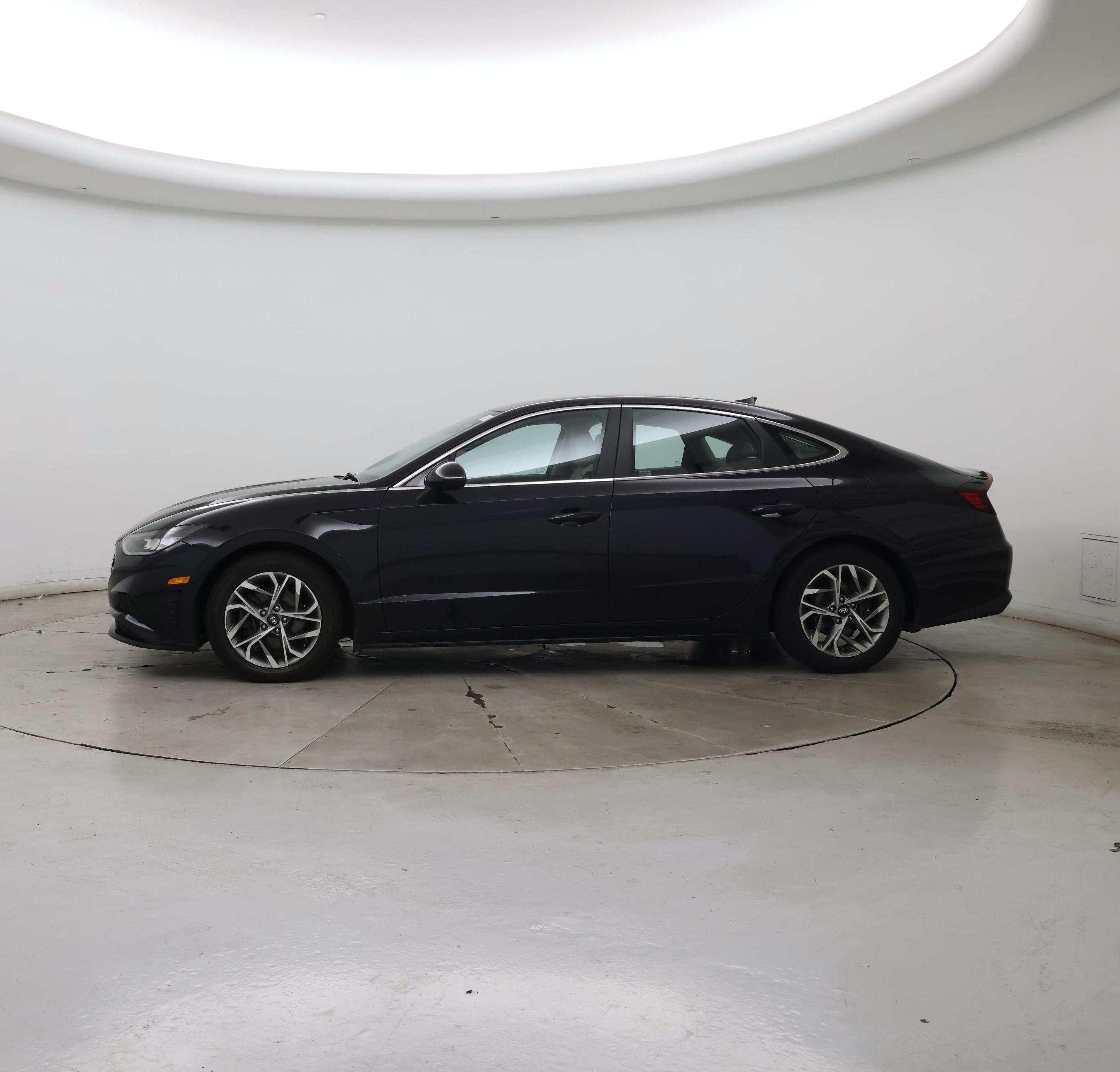 Thumbnail: 2023 Hyundai Sonata - 3