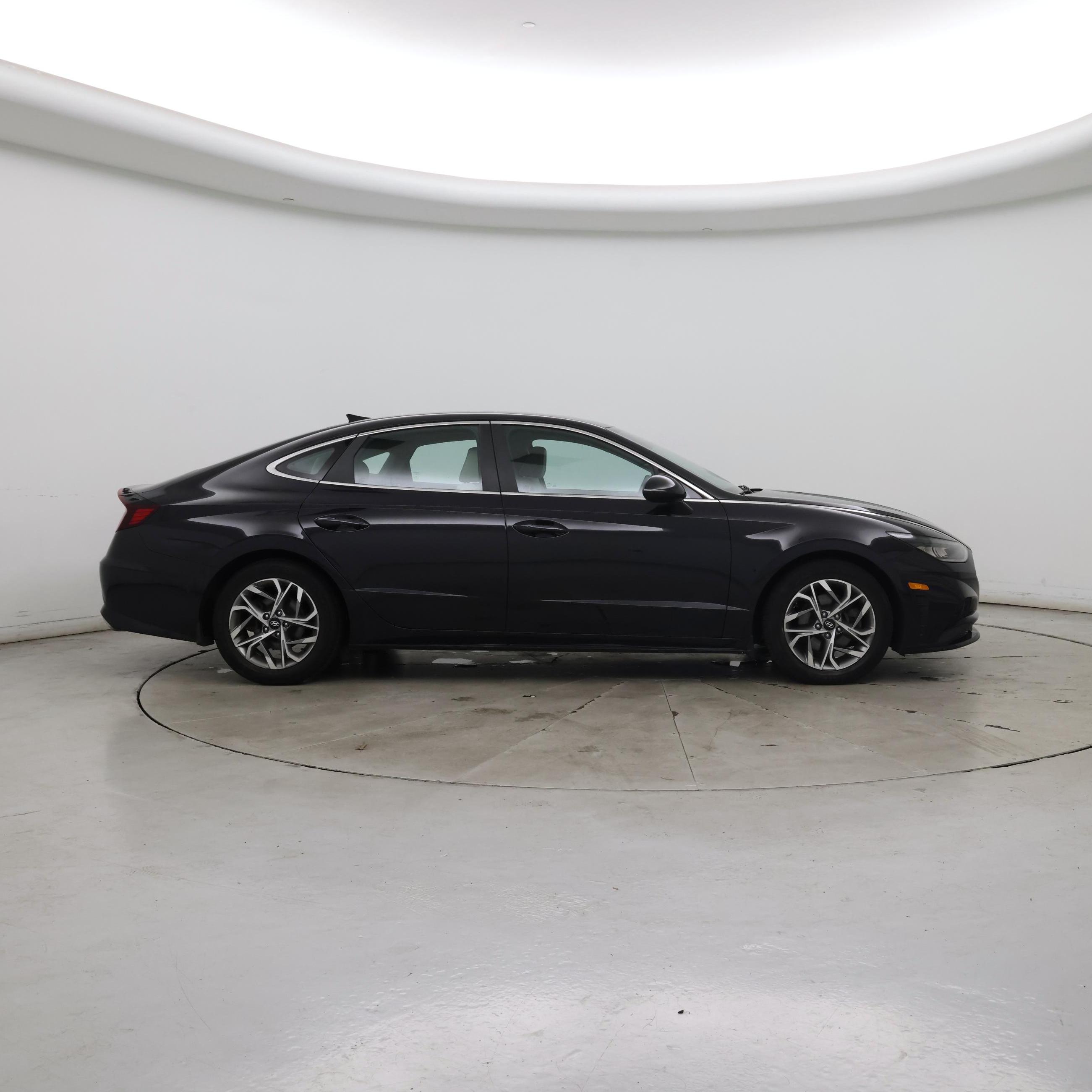 Thumbnail: 2023 Hyundai Sonata - 7