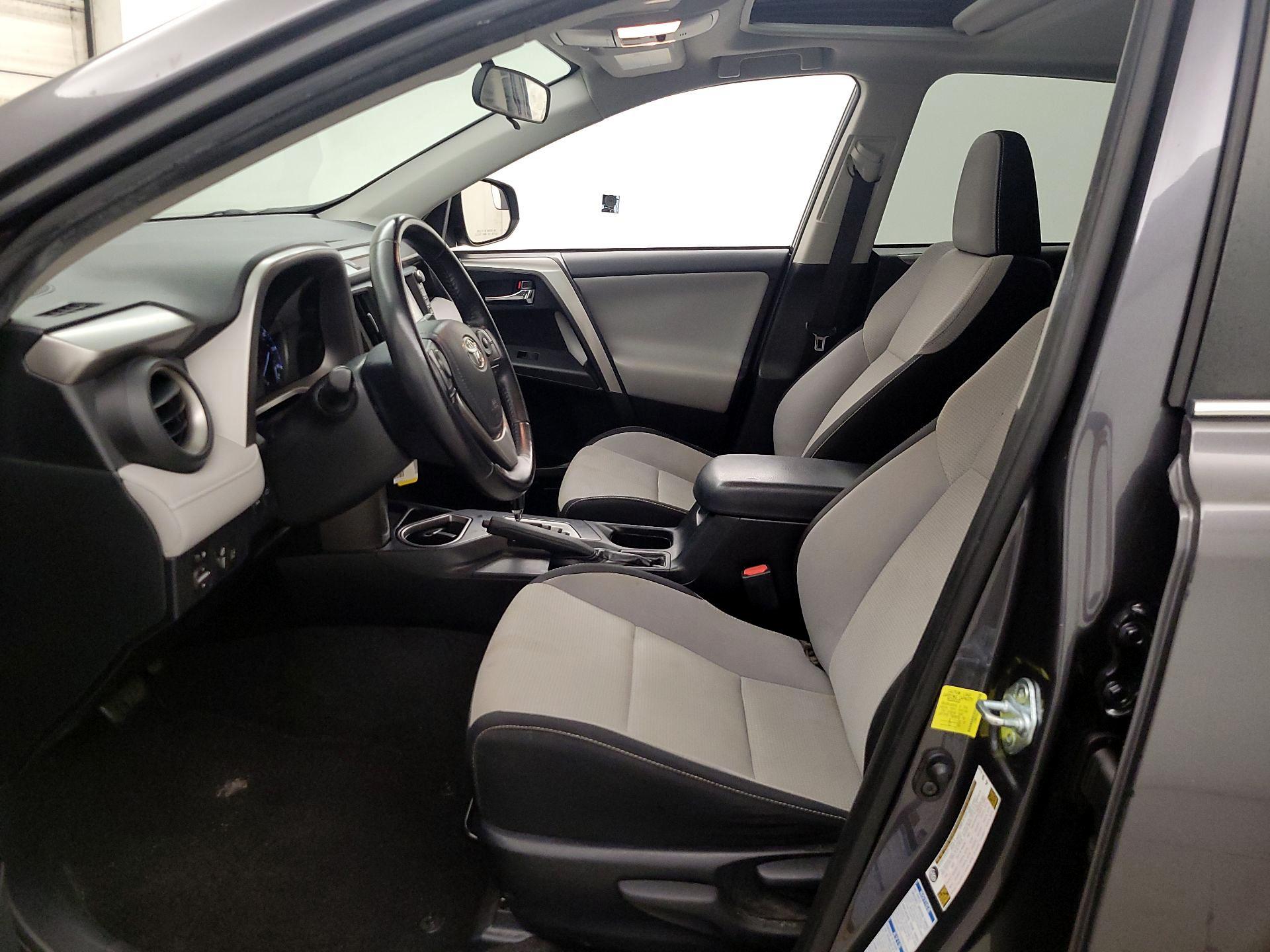 Thumbnail: 2017 Toyota RAV4 - 11