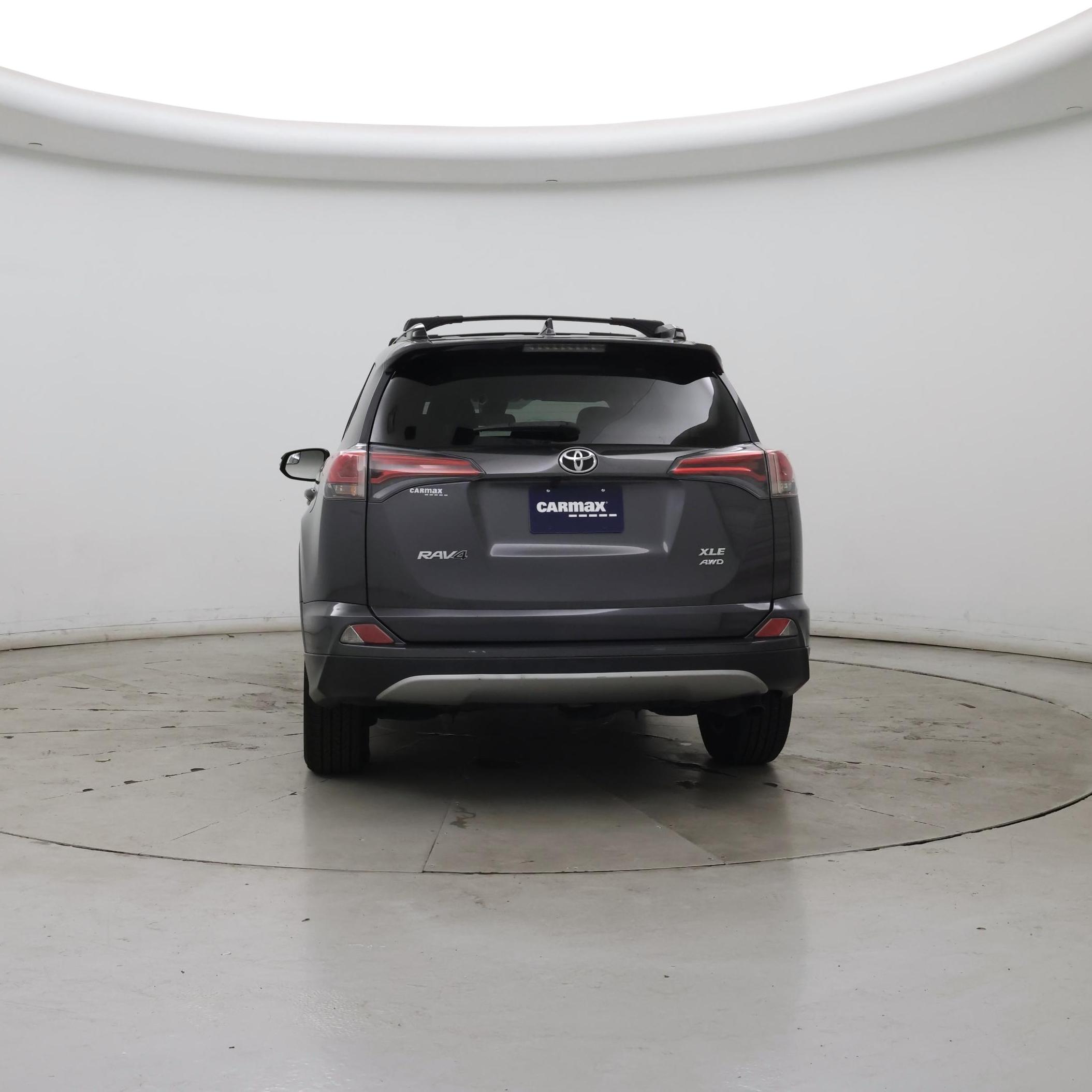 Thumbnail: 2017 Toyota RAV4 - 6