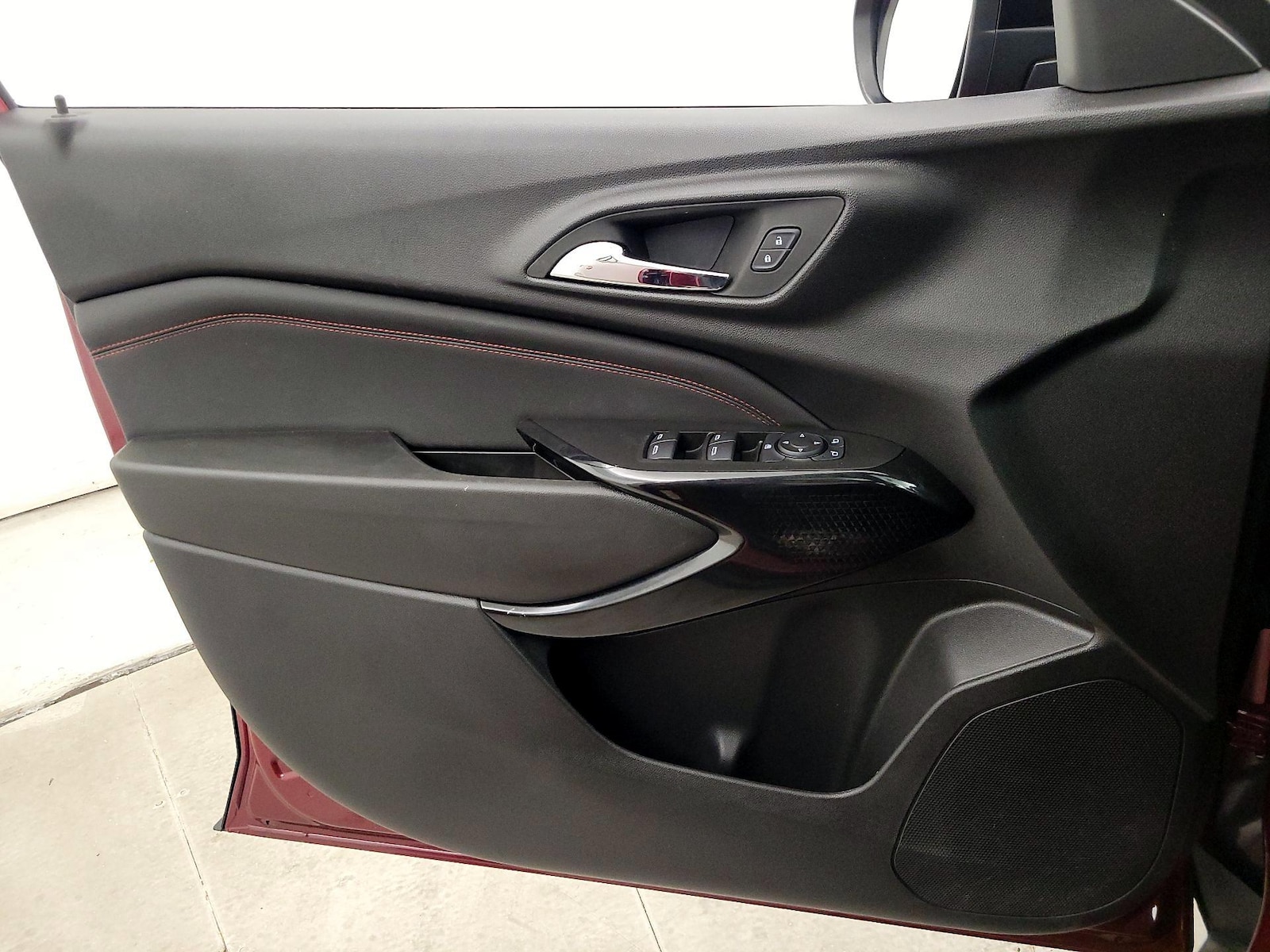 2024 Chevrolet Trax RS - Photo 13