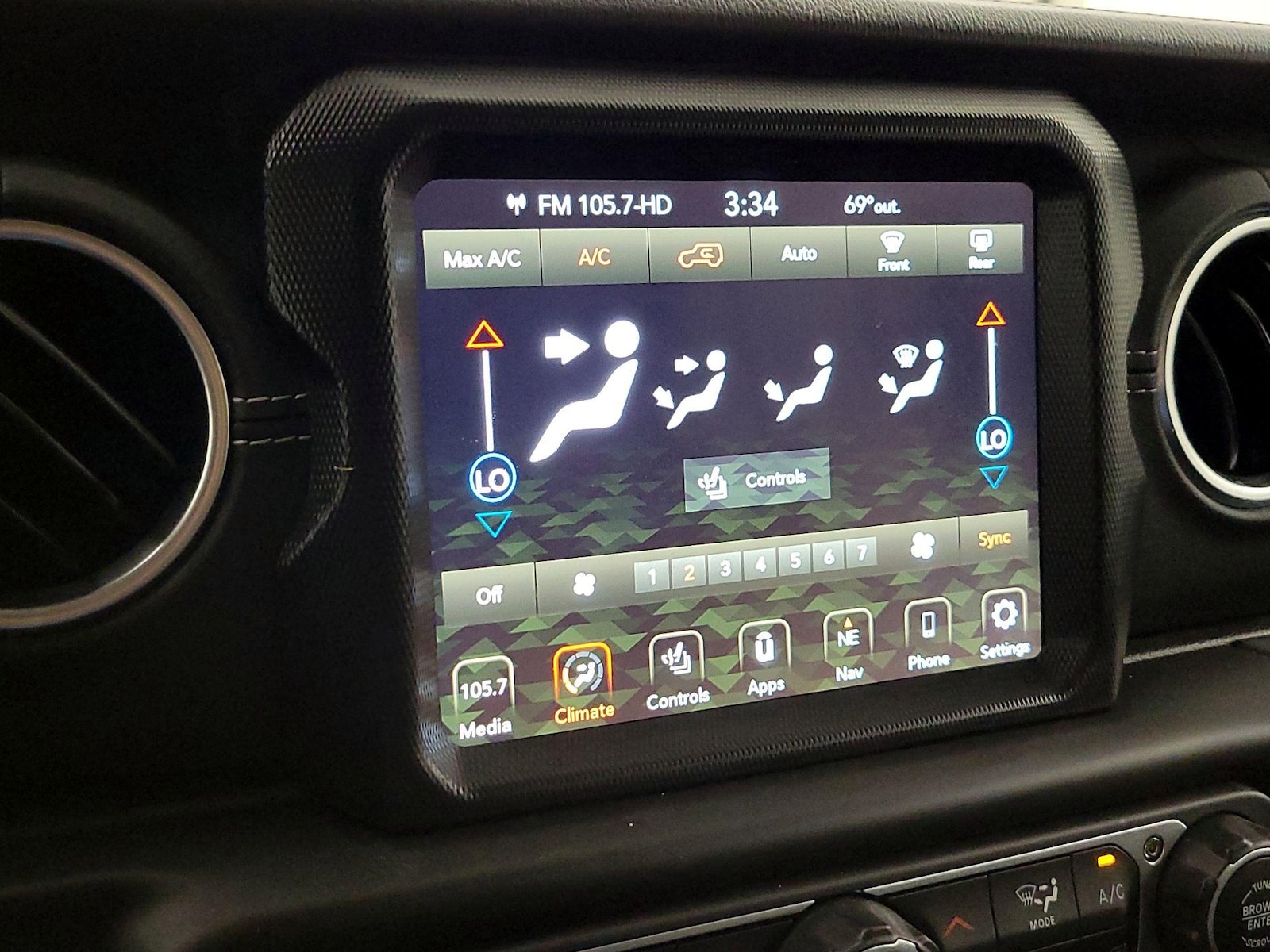 2023 Jeep Wrangler 4xe Sahara 4XE - Photo 18