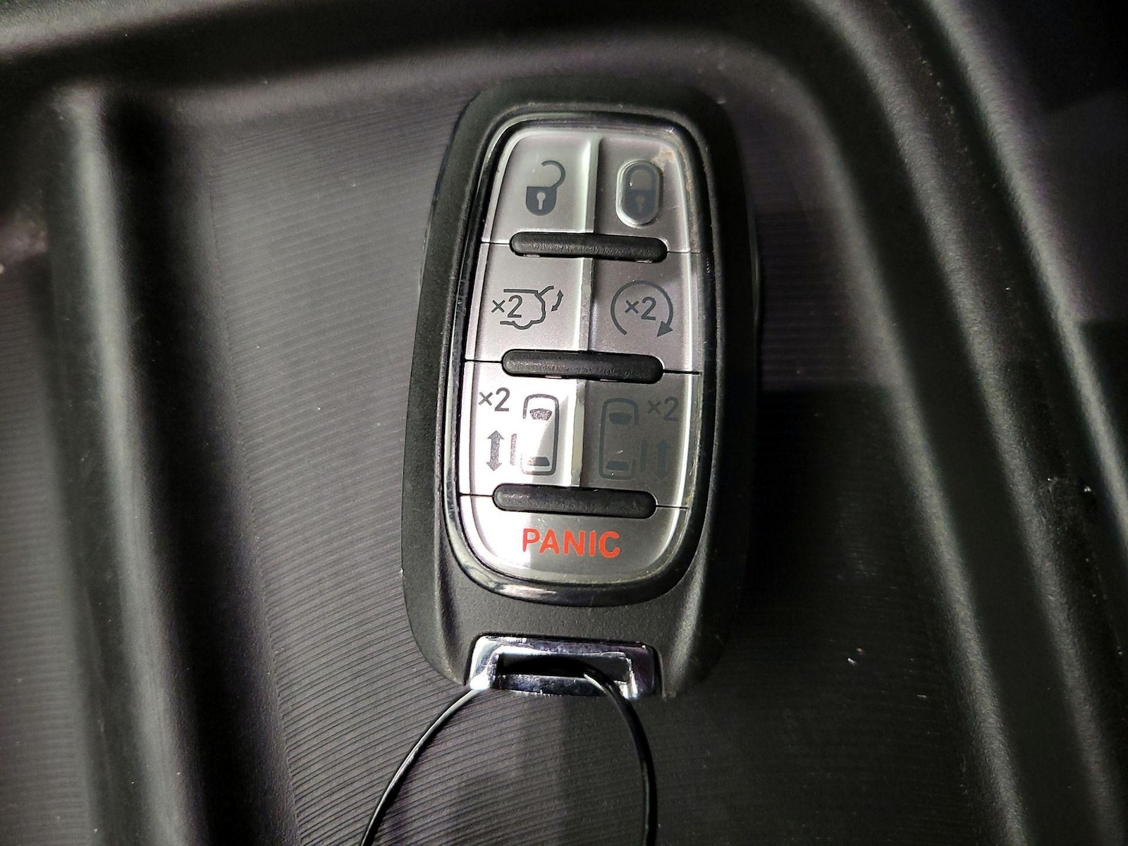 2024 Chrysler Pacifica Touring - Photo 25